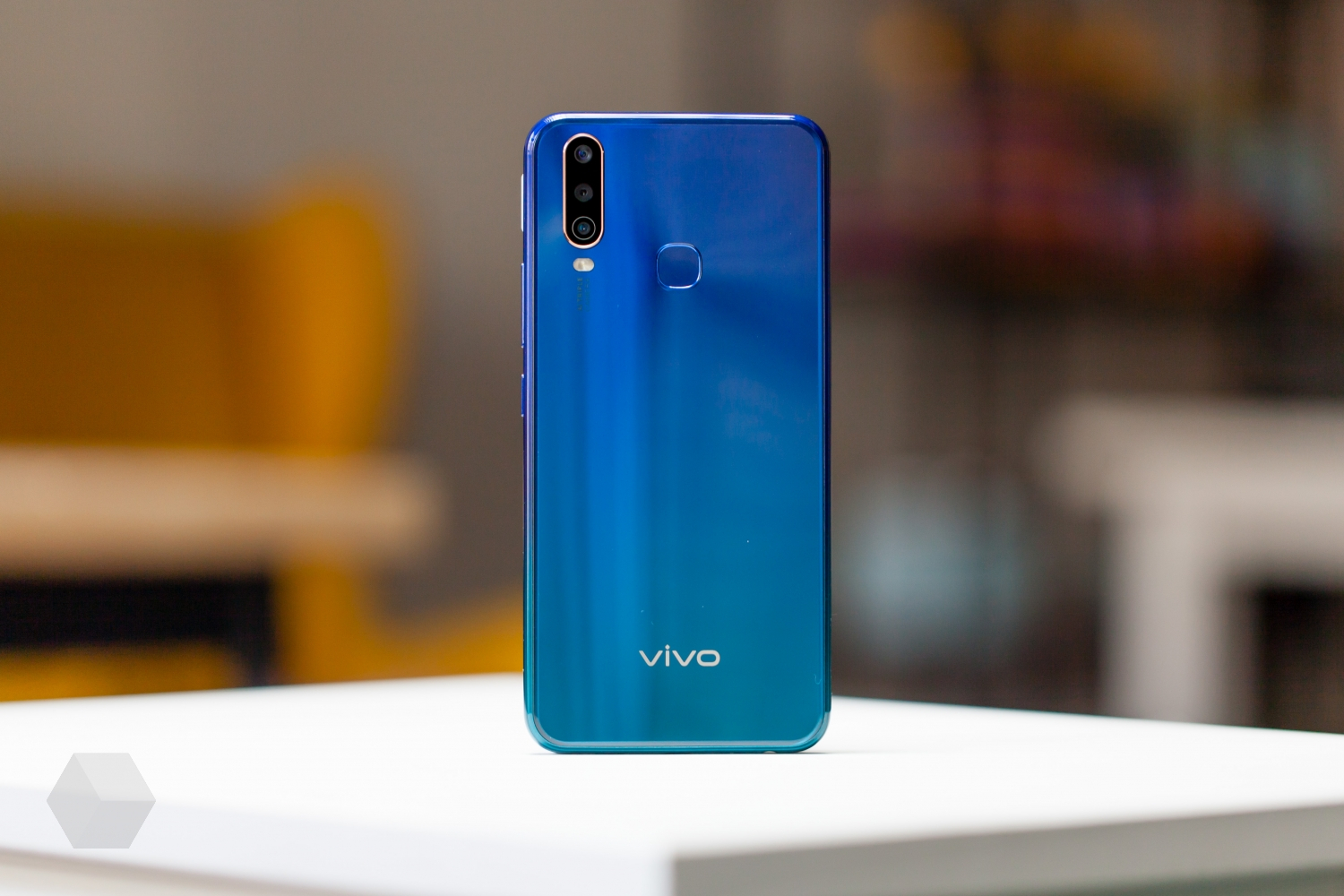 Обзор Vivo Y12: неожиданное сочетание - Rozetked.me