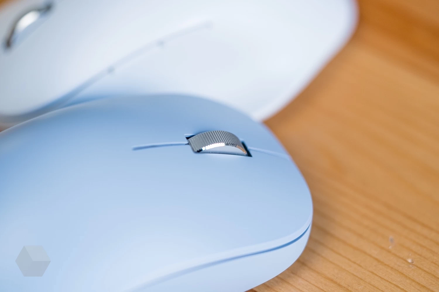 Обзор Microsoft Bluetooth Ergonomic Mouse. Действительно удобная мышь? -  Rozetked.me