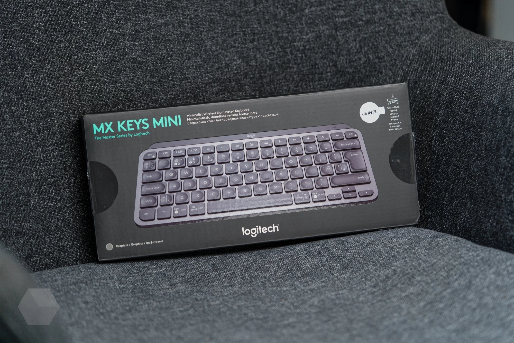 Обзор Logitech MX Keys Mini. Популярная клавиатура в новой версии -  Rozetked.me