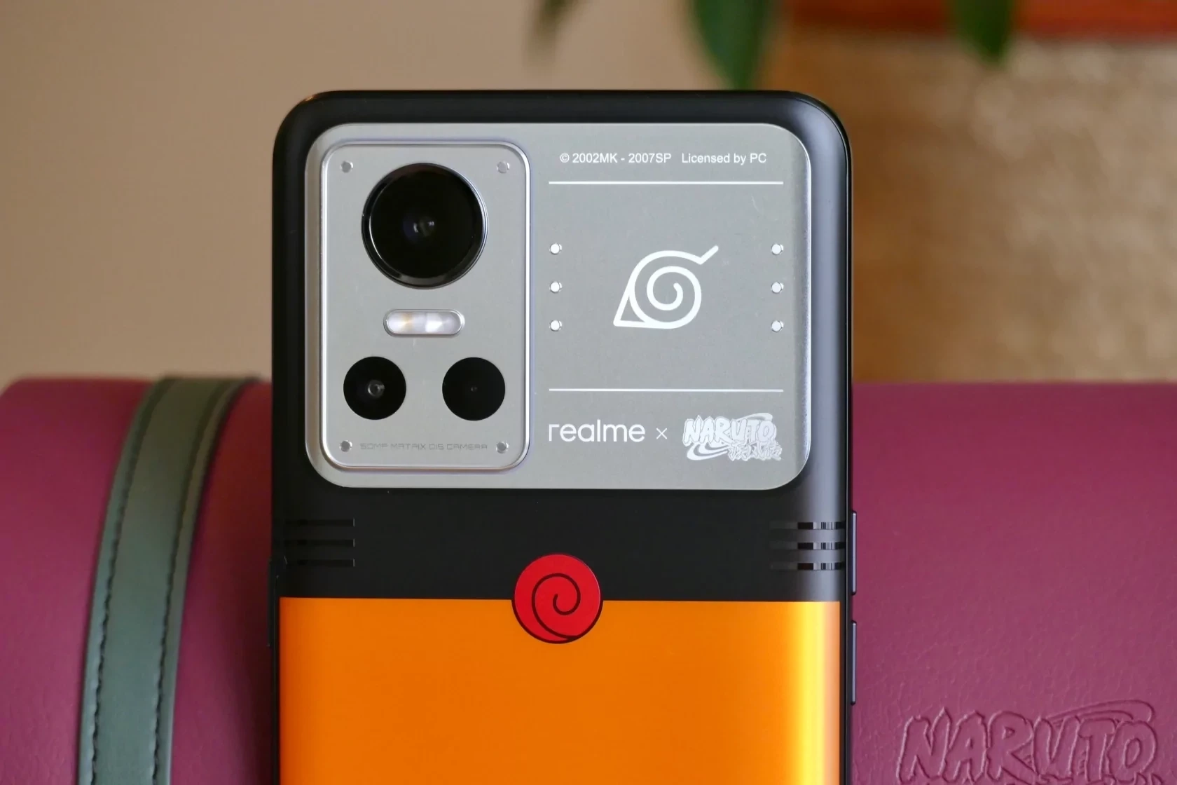 realme представила GT Neo 3 Naruto Edition — смартфон для фанатов «Наруто»  - Rozetked.me