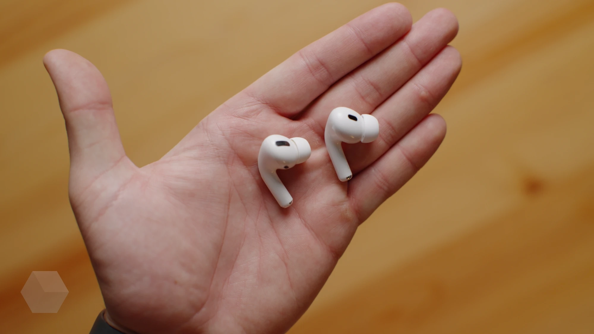 Обзор AirPods Pro 2. Достойное обновление - Rozetked.me