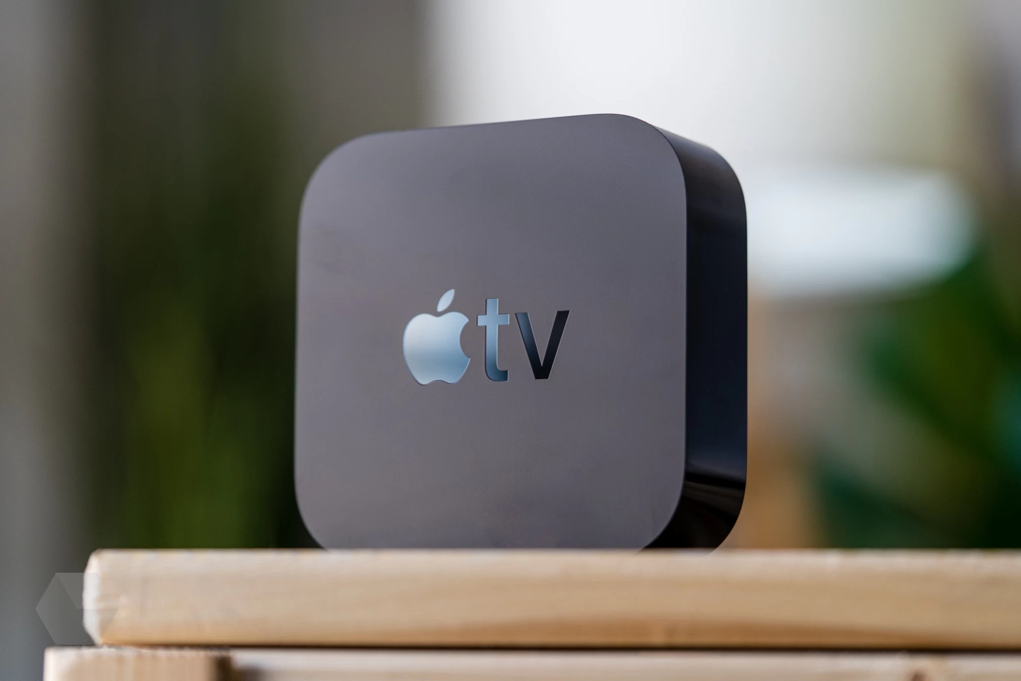 Обзор Apple TV 4K (2021) с новым пультом Siri Remote - Rozetked.me