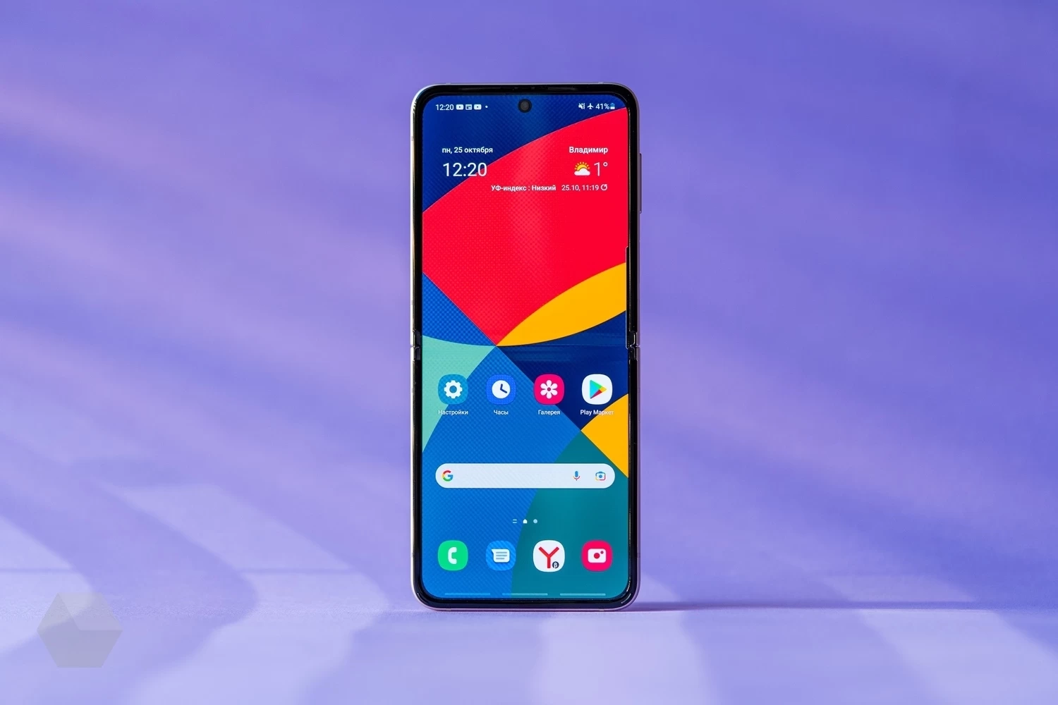 Обзор Samsung Galaxy Z Flip 3. Складной смартфон для нетребовательных -  Rozetked.me