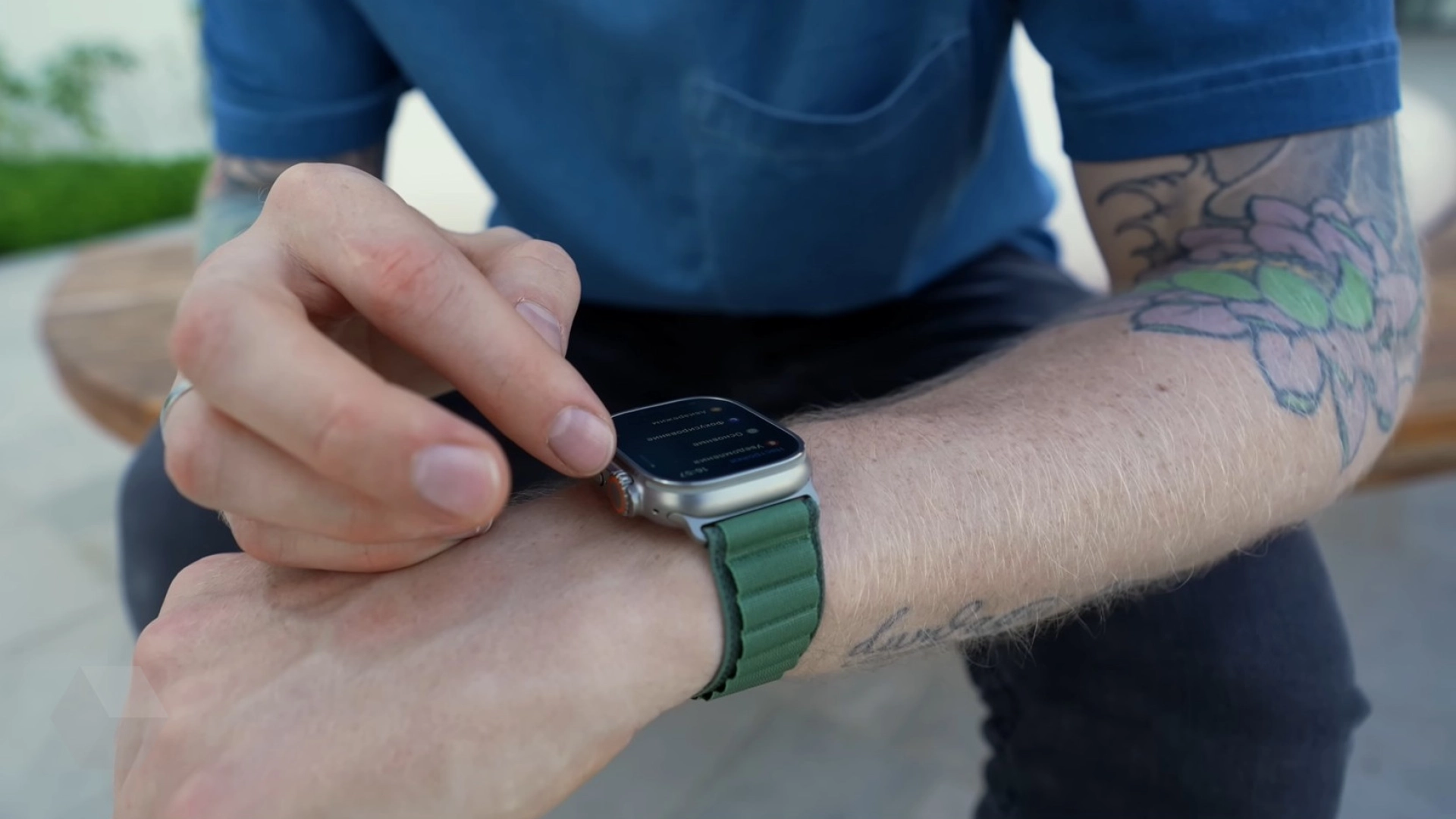 Марк Гурман из Bloomberg рассказал о нововведениях в Apple Watch Series 9 и Watch Ultra 2