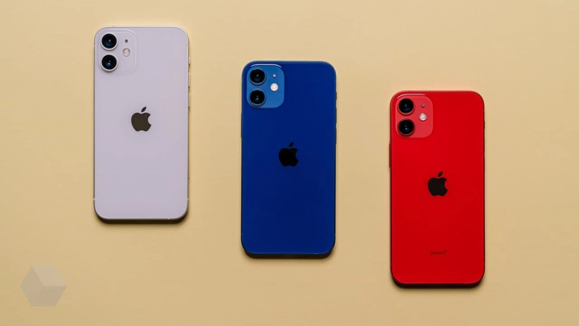 iPhone 12 mini за 64 399 рублей в DNS