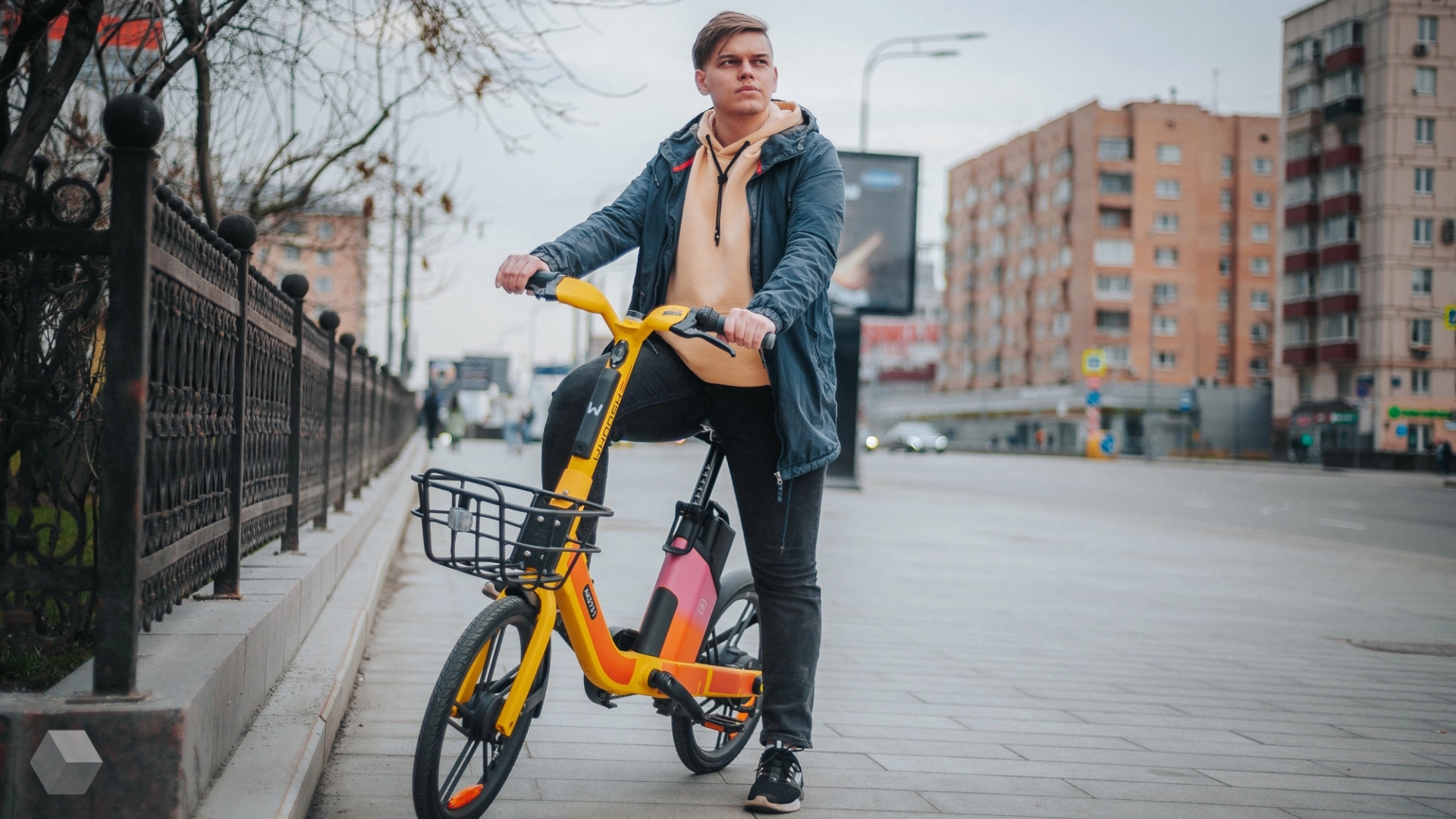 Whoosh запускает электровелосипеды в Московской области и Санкт-Петербурге