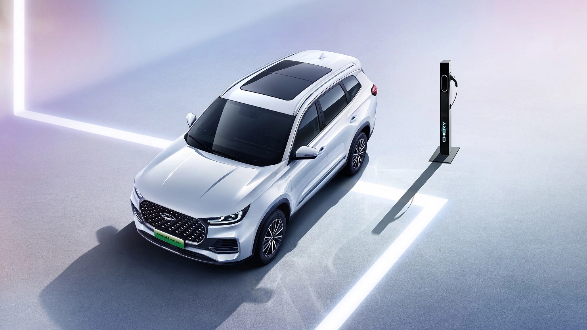 Chery впервые покажет гибридный Tiggo 8 Pro e+ на «Московском полумарафоне»