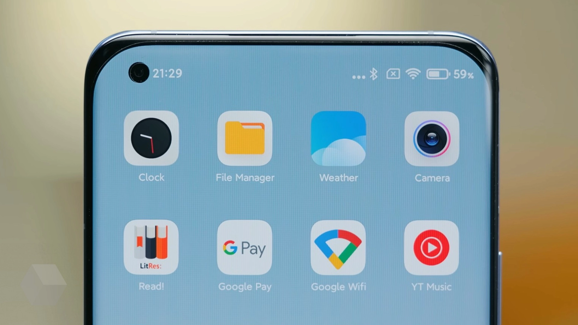 Xiaomi представила новую функцию для MIUI — она называется «эмодзи иконки аккумулятора»