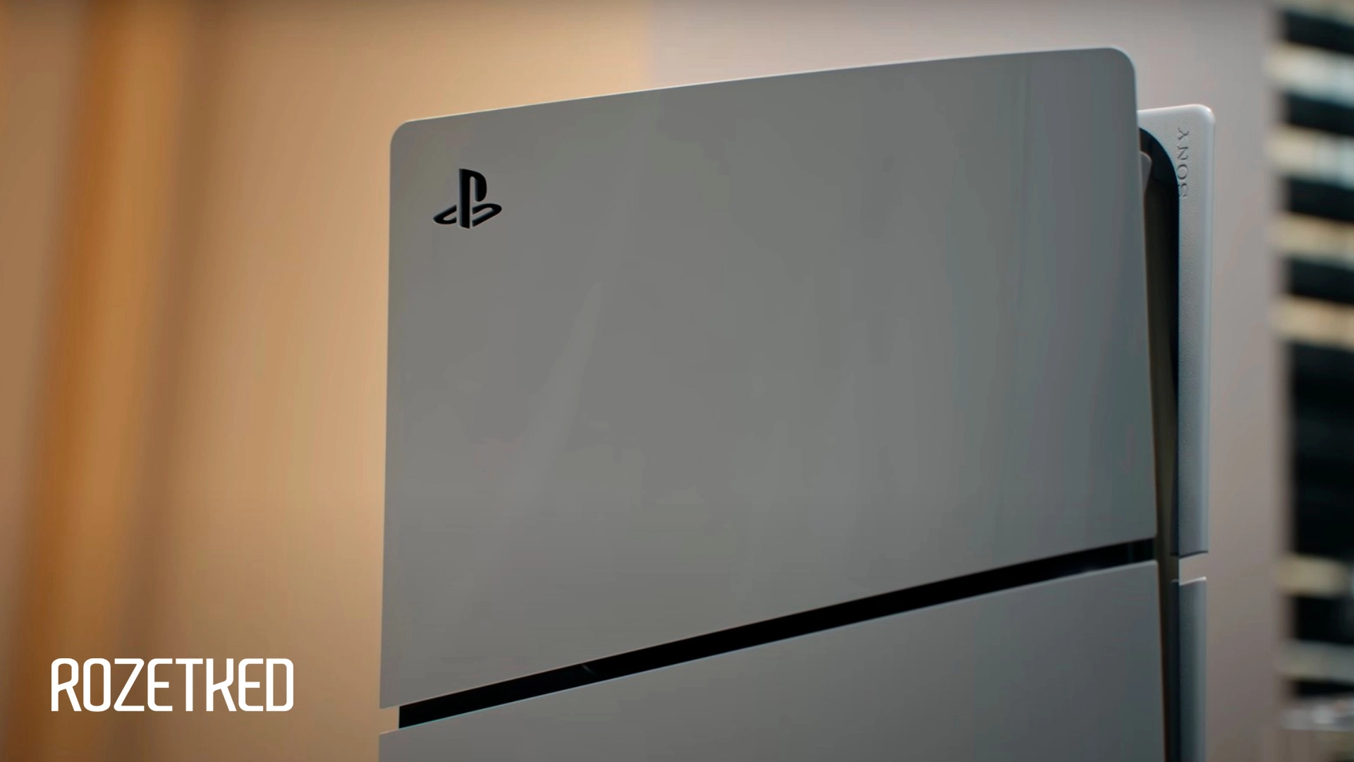 Продажи PS5 примерно в два раза выше, чем у Xbox Series X|S