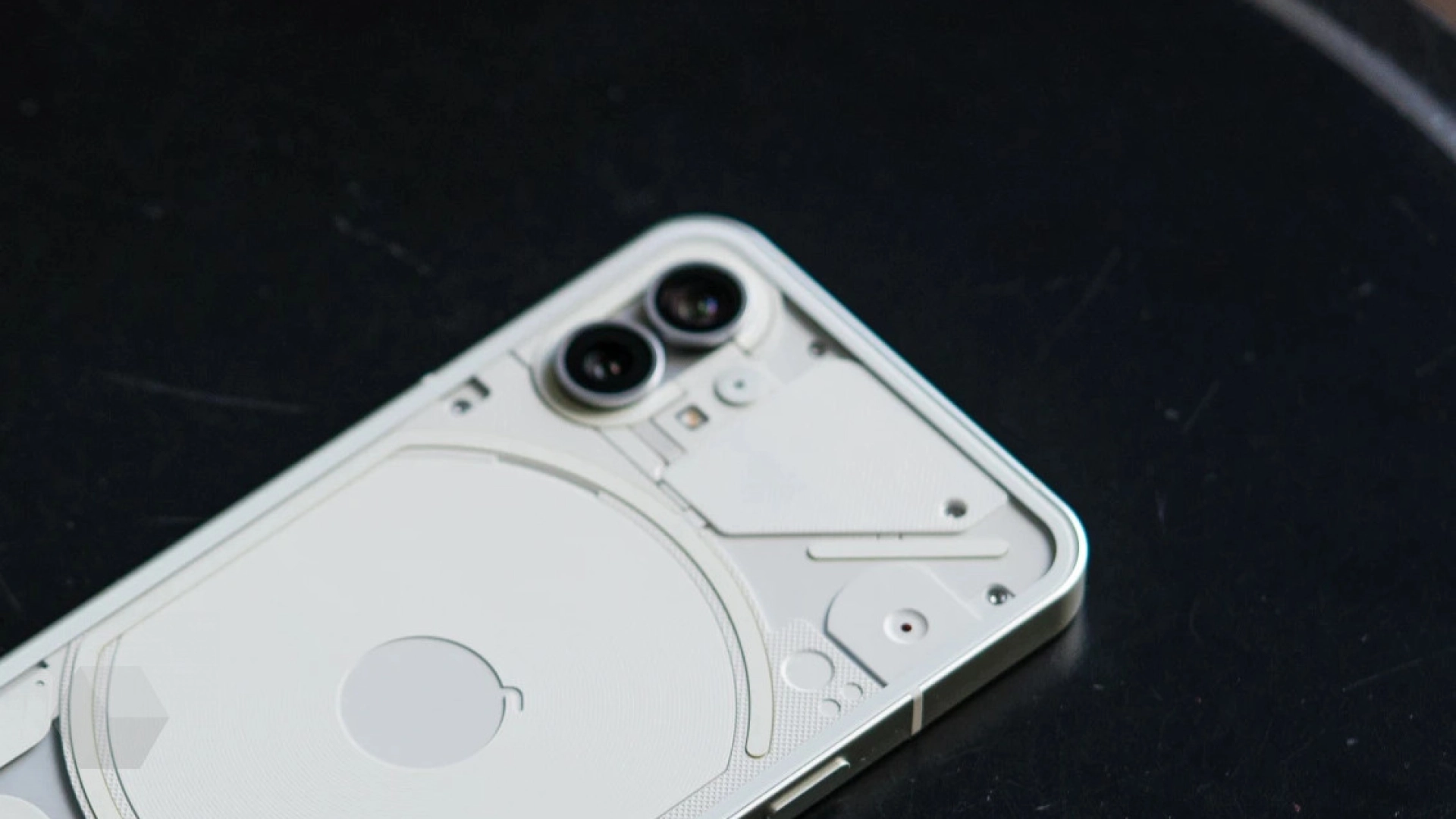 Раскрыта ещё одна часть дизайна Nothing Phone (2)