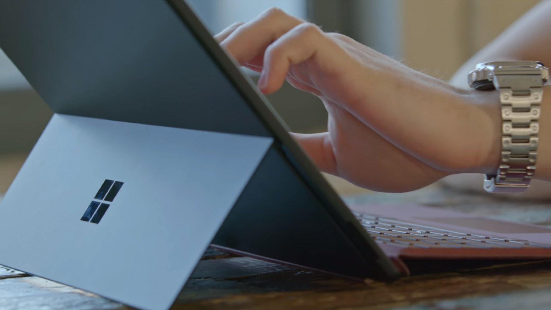 Microsoft объявила сроки окончания поддержки для продуктов Surface