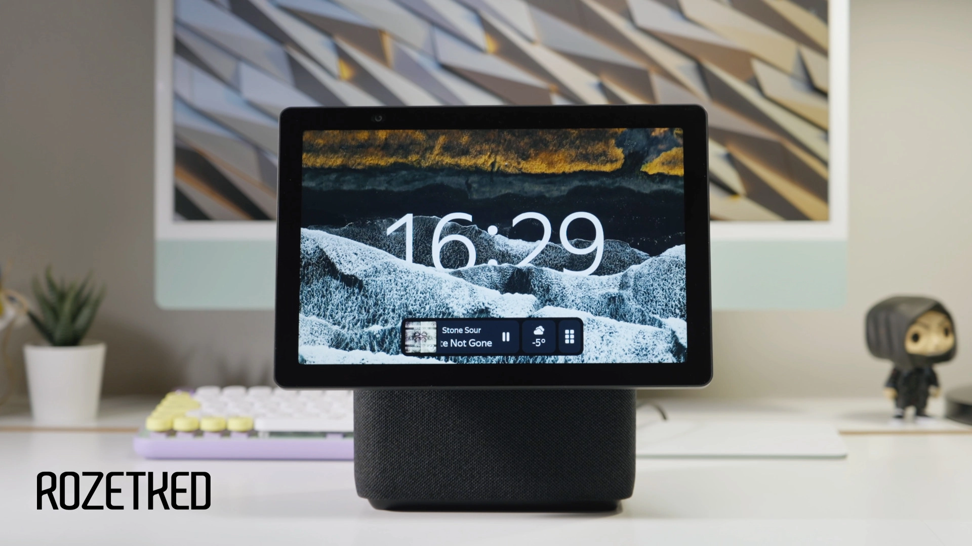 «Яндекс» открыл предзаказы на первую колонку «Станция» с экраном