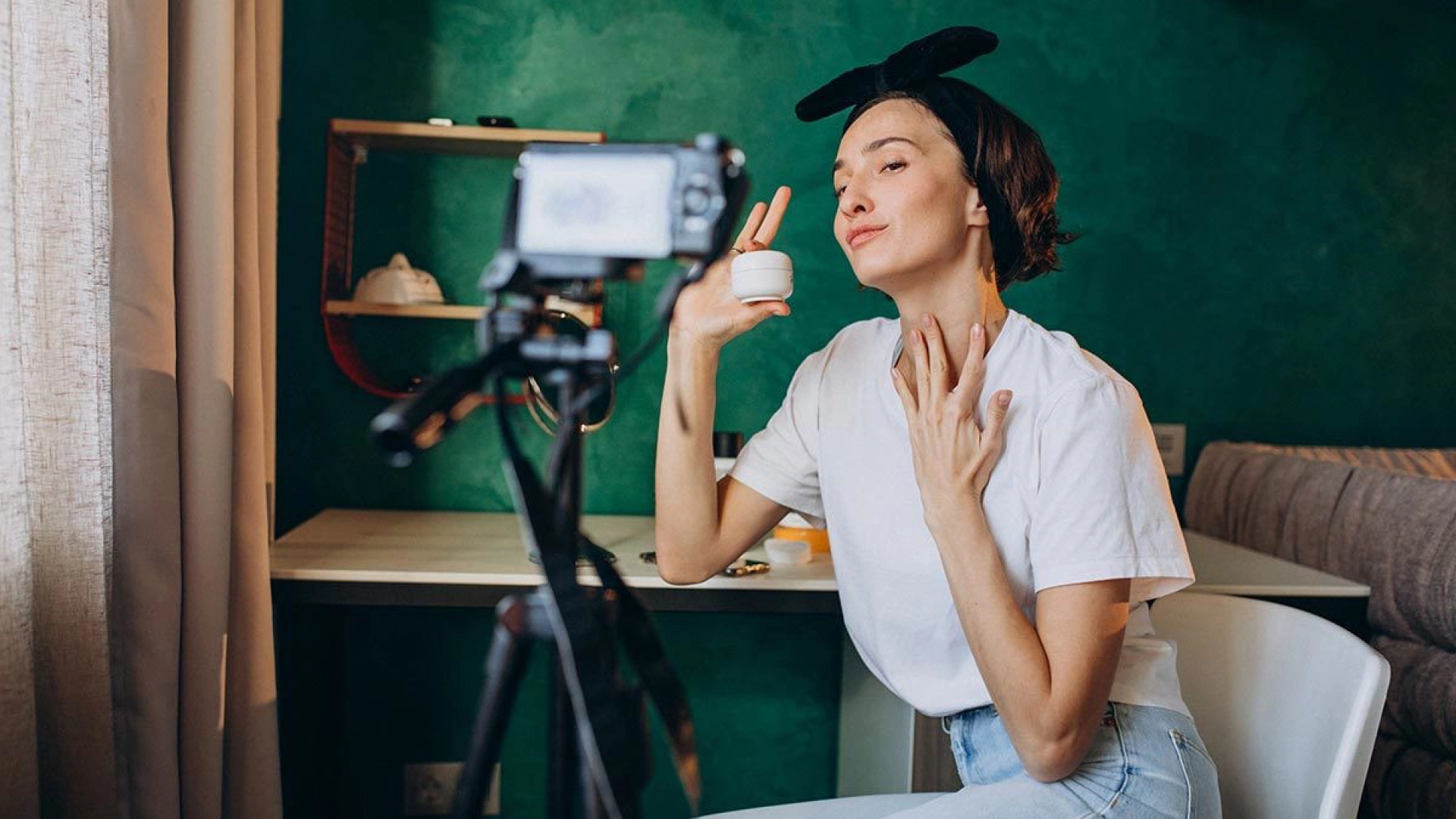 В июле в Госдуму внесут законопроект о приравнивании блогеров к СМИ