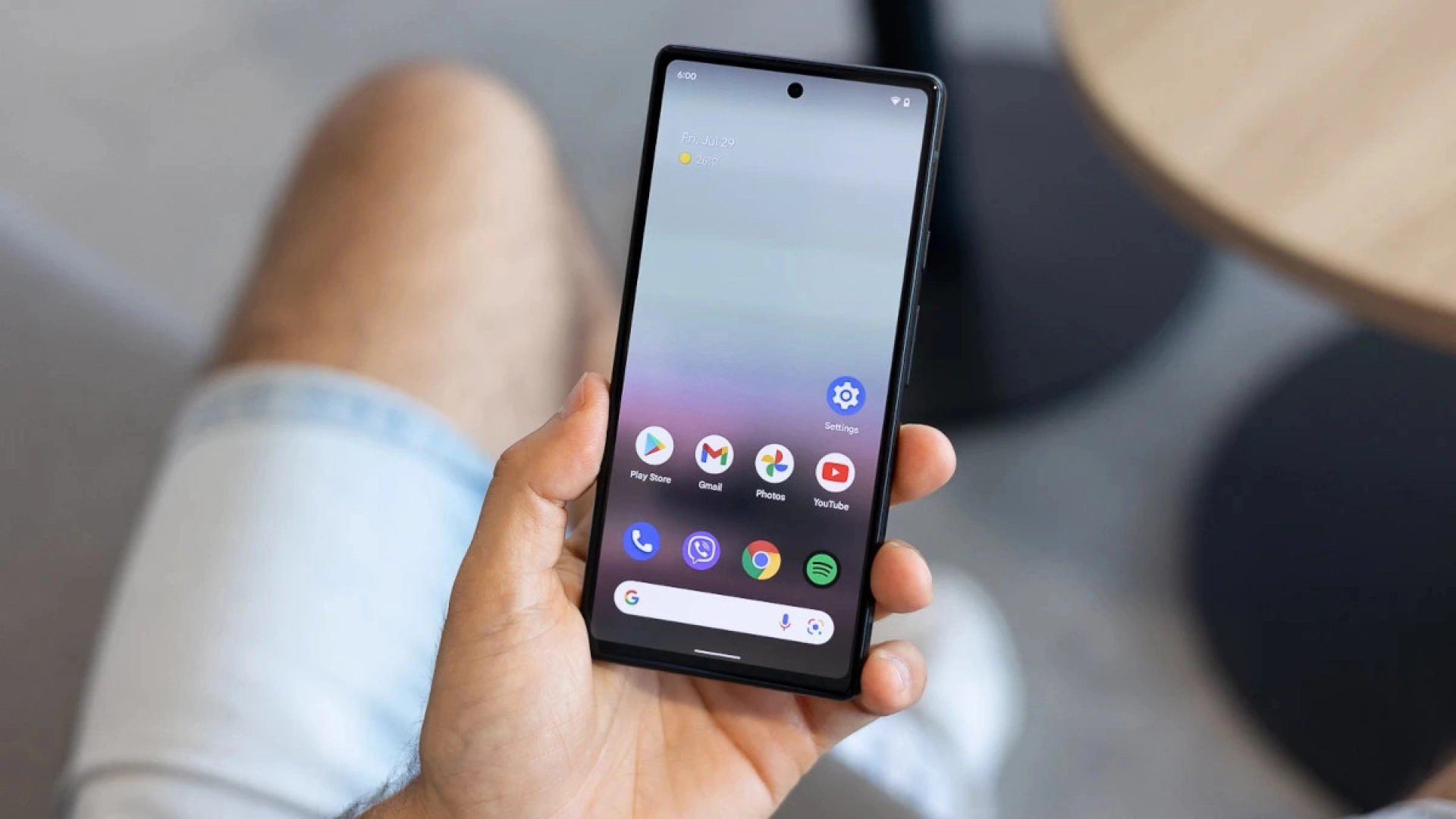 Инсайдер: Pixel 7a получит дисплей 90 Гц и беспроводную зарядку