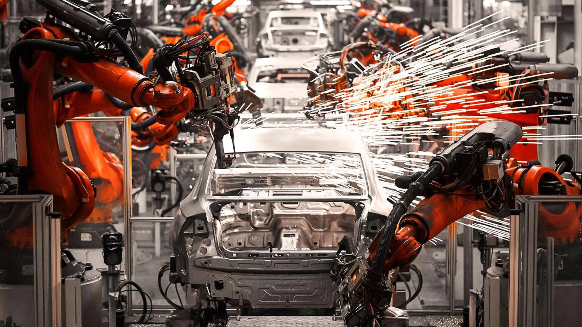 На бывшем заводе Nissan в Санкт-Петербурге началось производство машин под маркой Xcite
