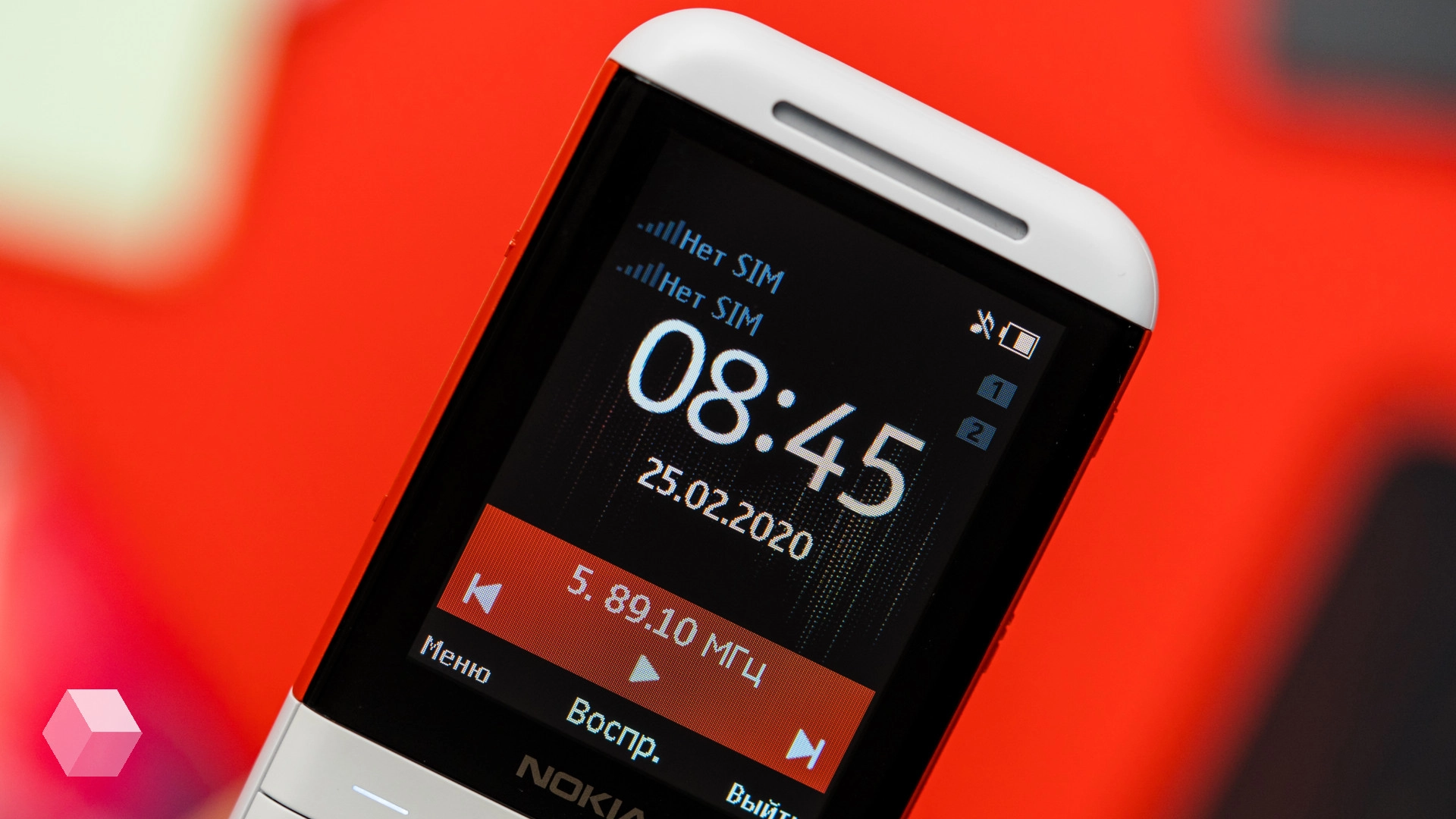 Ритейлеры фиксируют рост продаж кнопочных телефонов