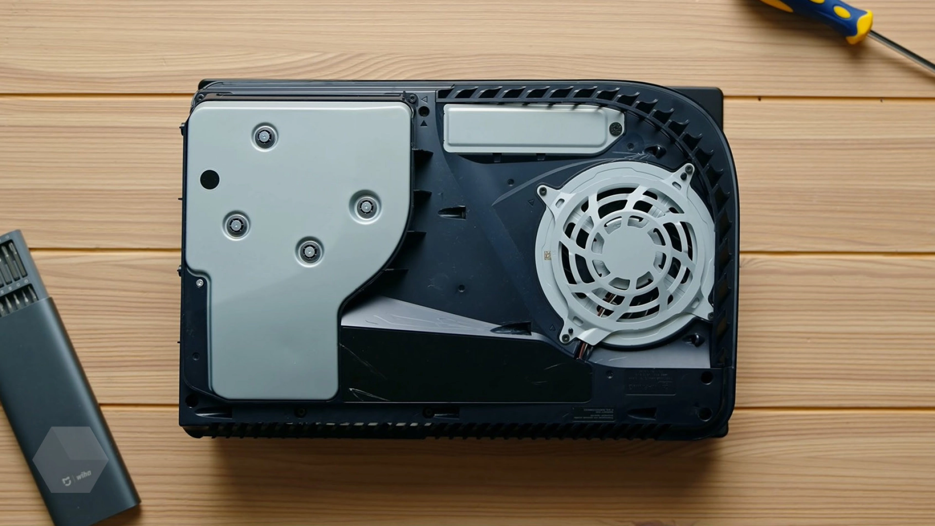 RedGamingTech: производительность PS5 Pro может составить 23,04 TFLOPS