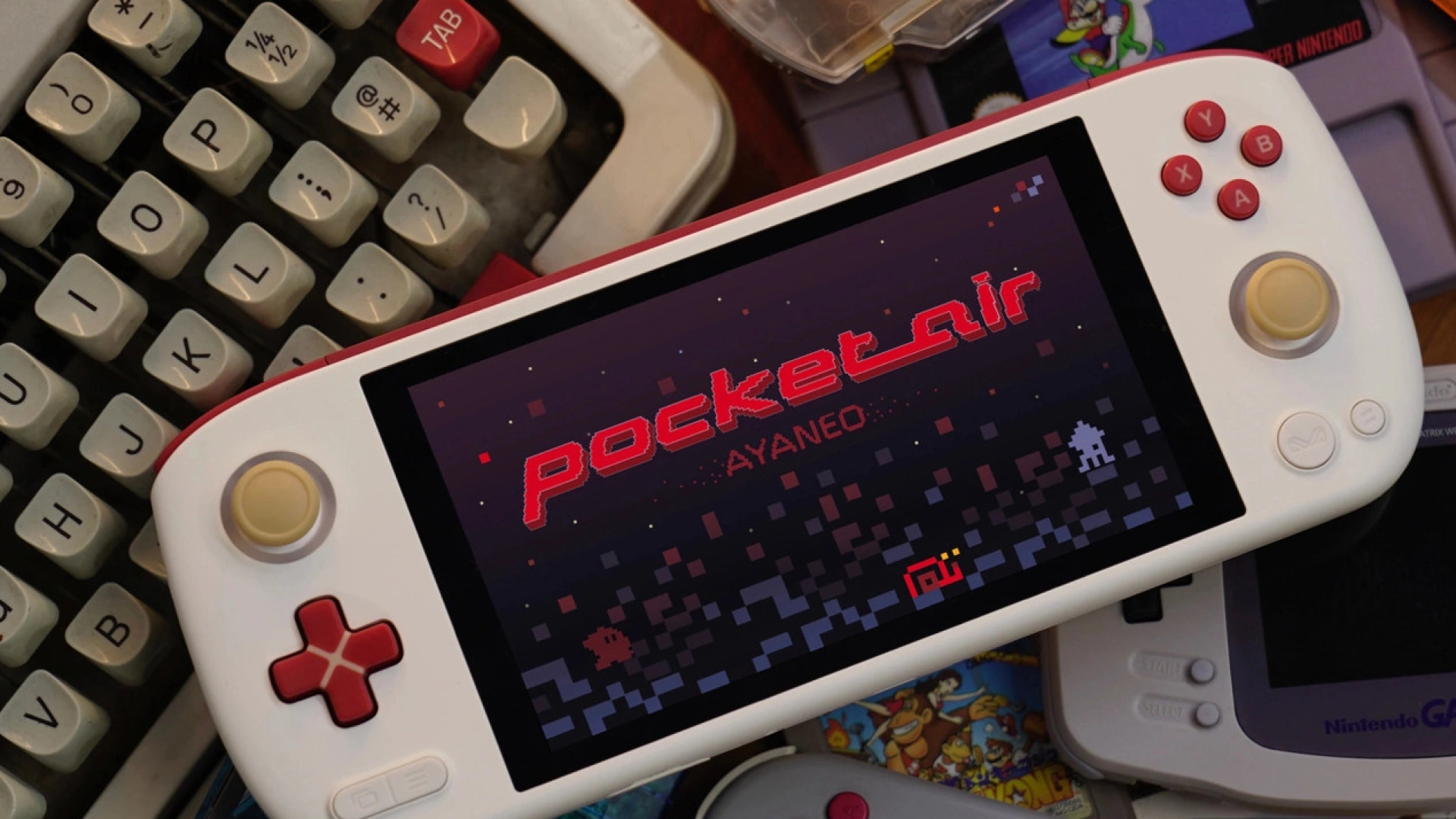 Ayaneo открывает предзаказы на портативку Pocket Air с AMOLED-экраном