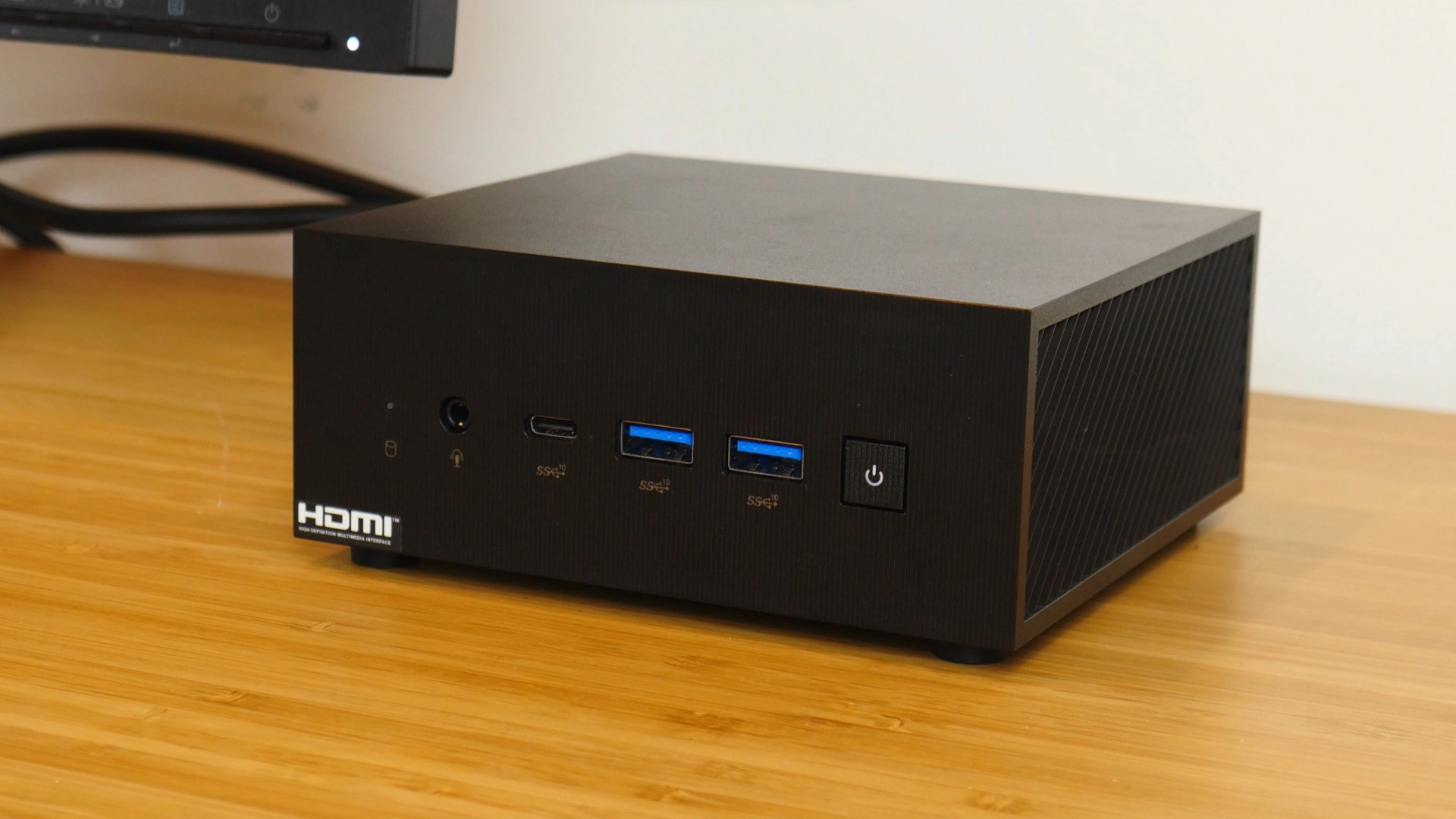 Утечка: характеристики мини-ПК Asus с процессорами Intel Core 14-го поколения