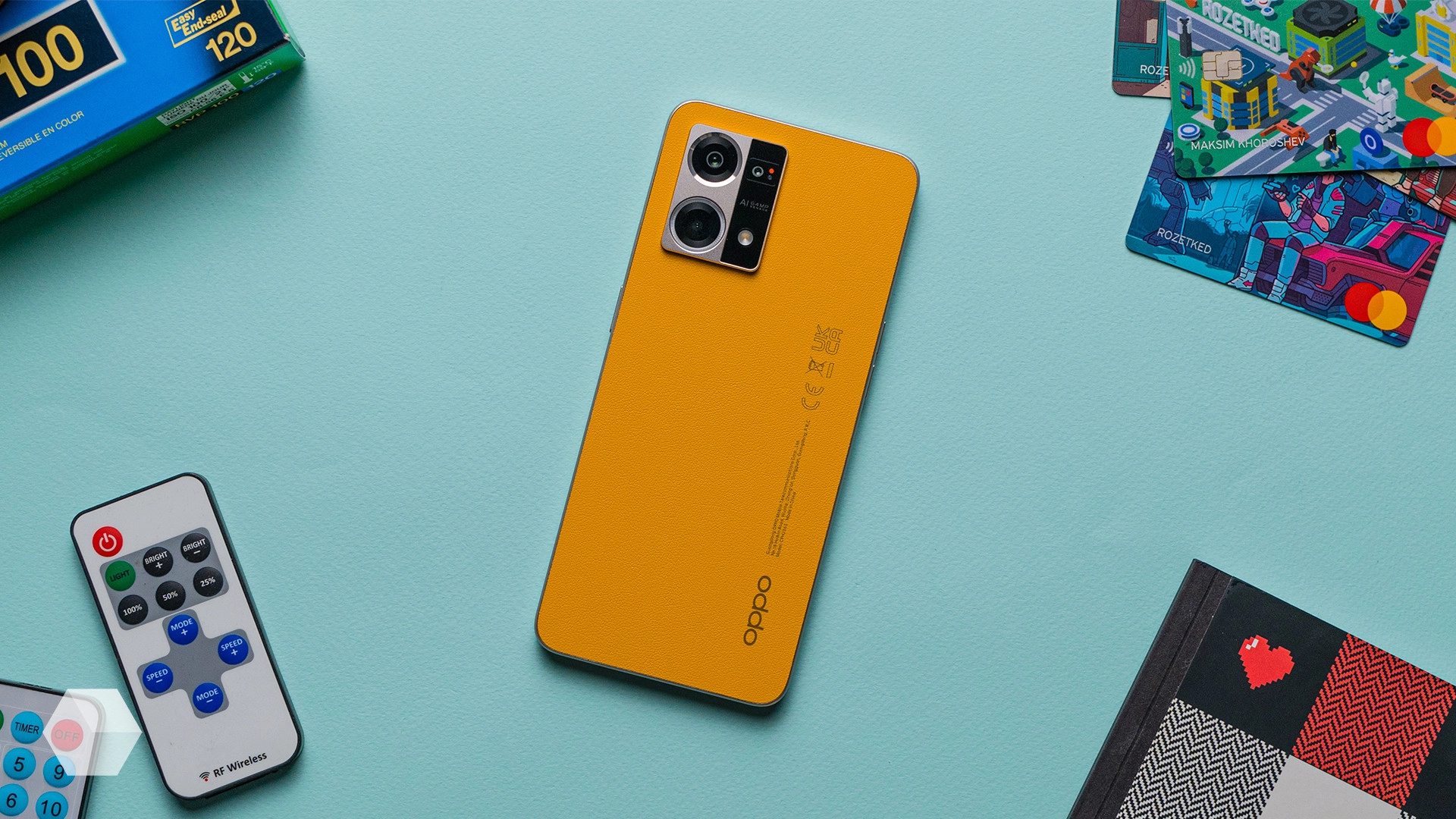 Обзор OPPO Reno7: приятный малый