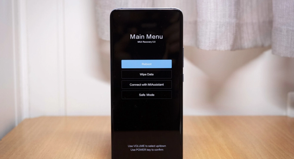 Владельцы «окирпиченных» смартфонов Xiaomi могут обратиться в сервисные центры за восстановлением