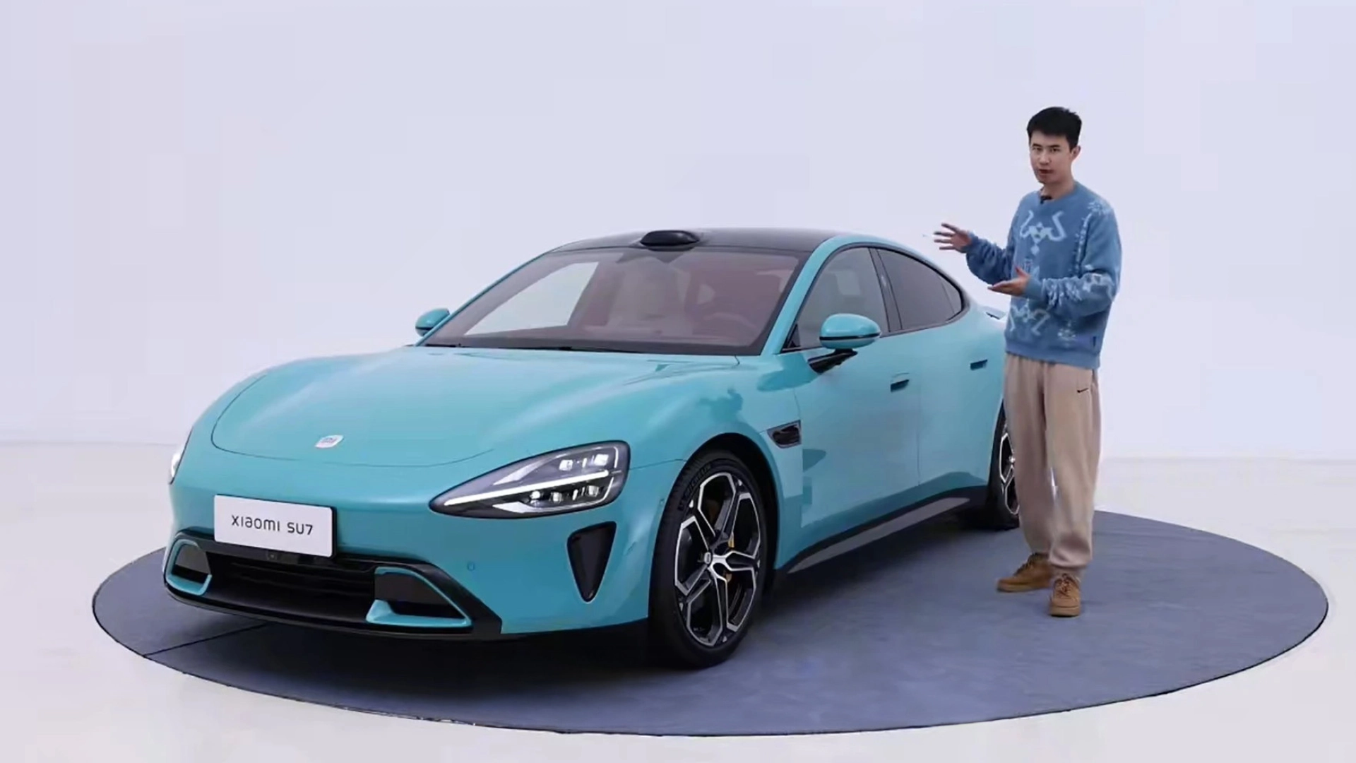 Вышел первый обзор седана Xiaomi SU7 Max