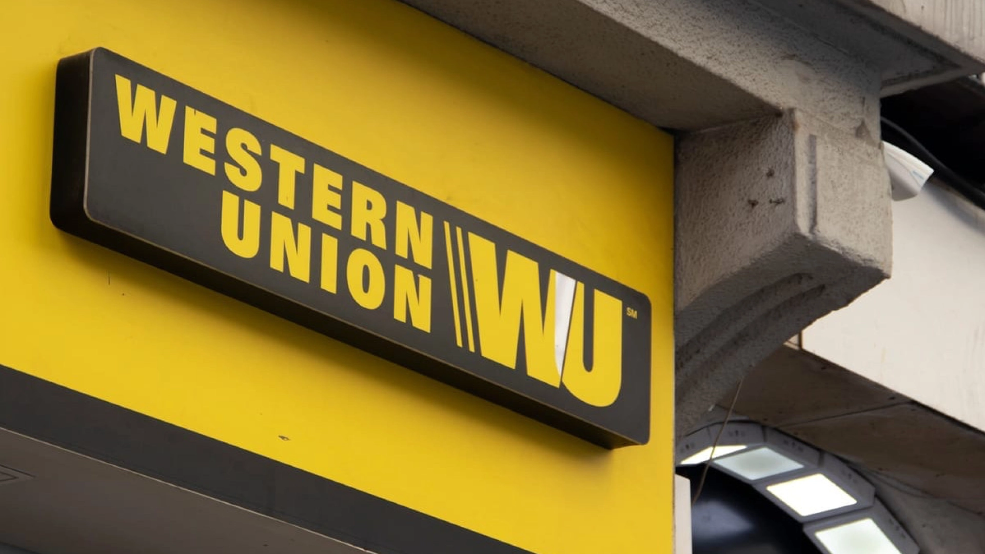 Western Union прекращает работу в России и Беларуси