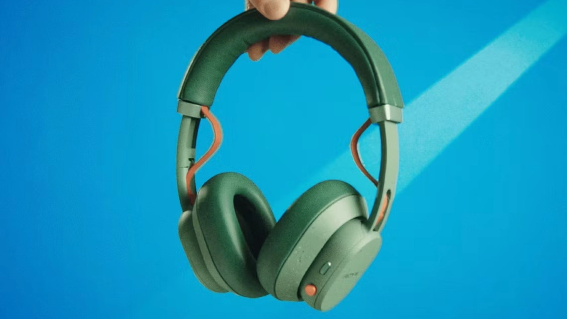 Появились рендеры наушников Fairbuds XL от производителя модульных смартфонов Fairphone