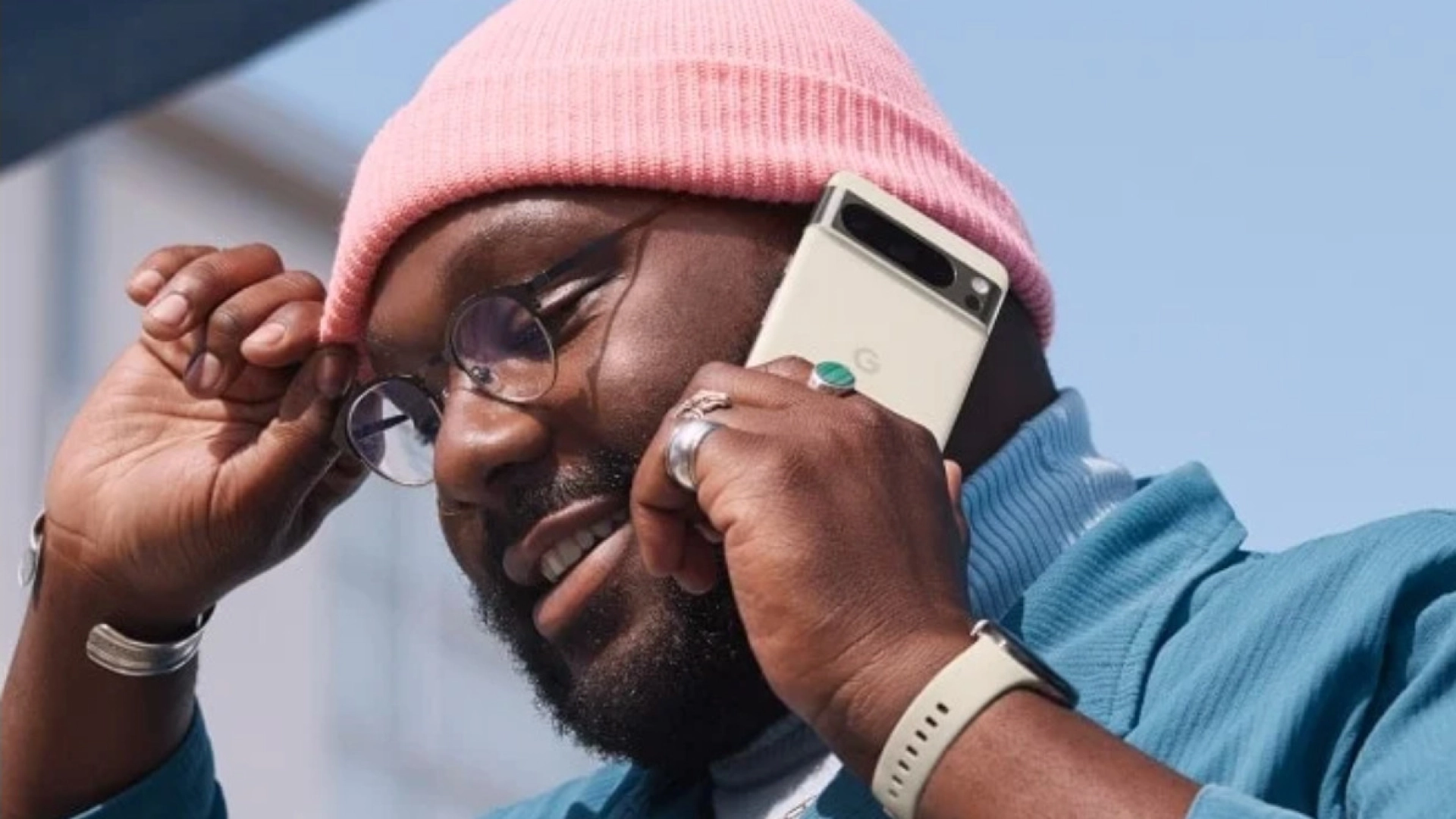 На сайте Google Store засветилось промоизображение Pixel 8 Pro в расцветке Porcelain