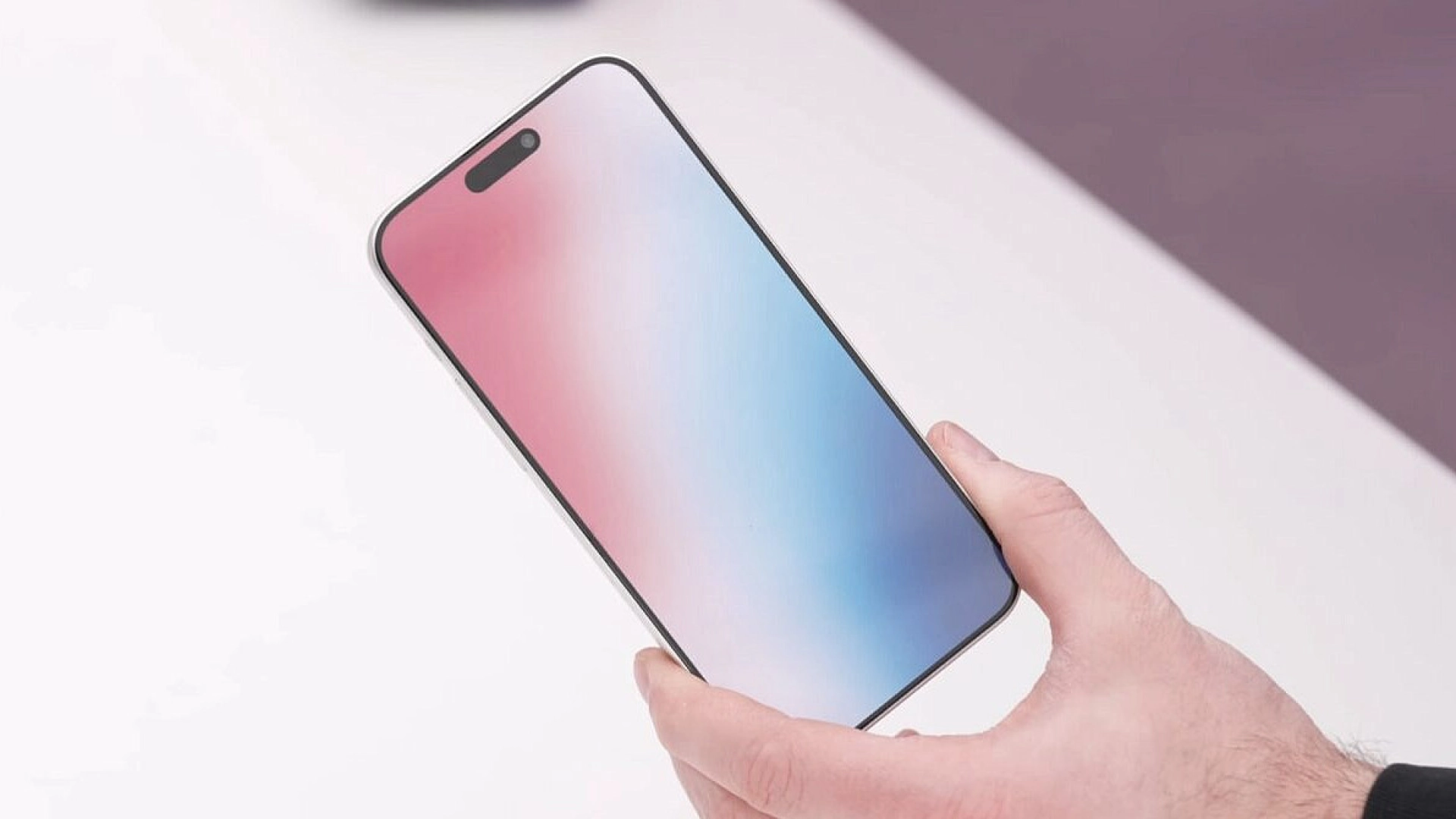 На новом фото показали защитные стёкла для экранов iPhone 15 и iPhone 15 Pro