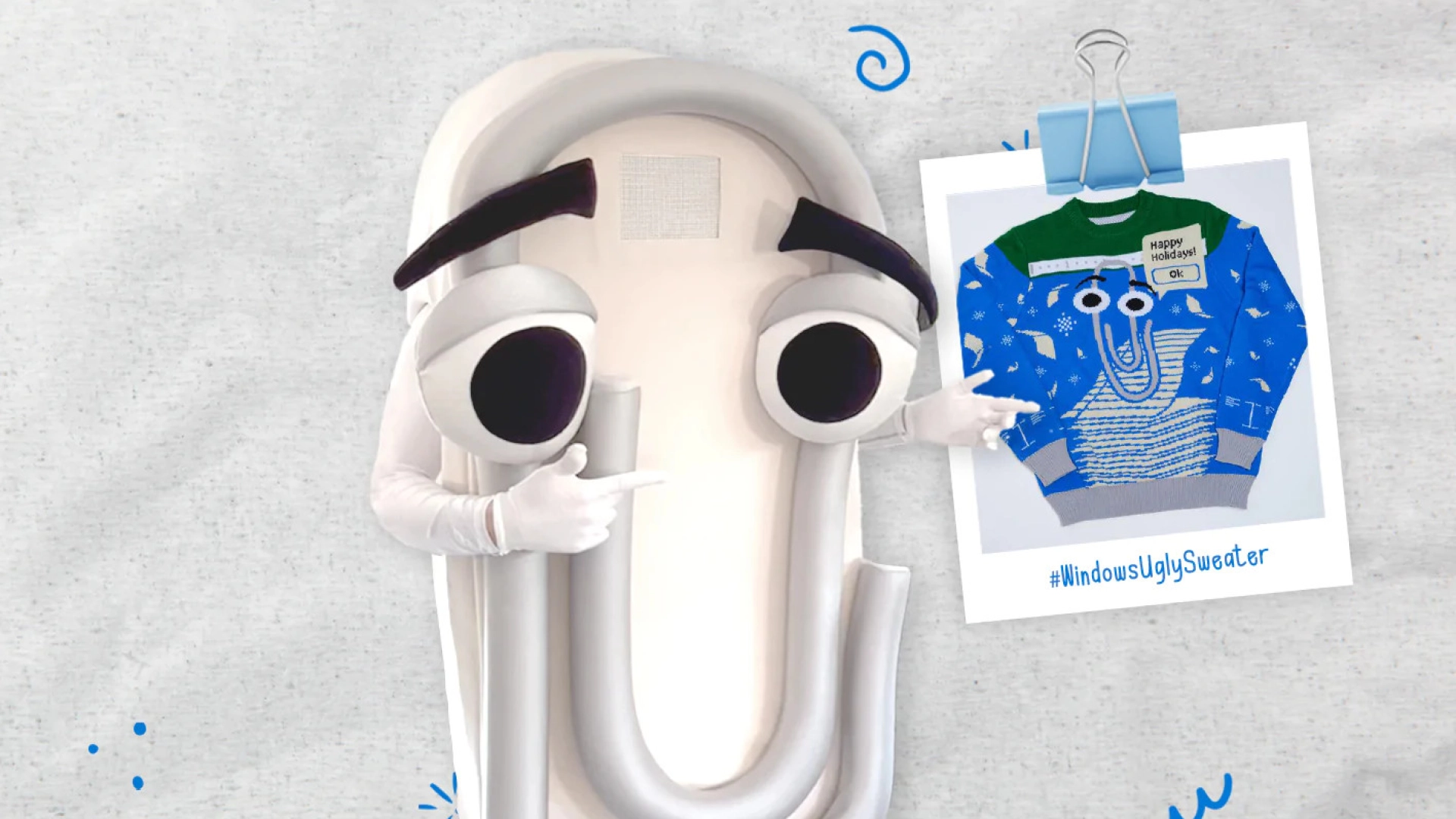 Microsoft выпустила новый «уродливый» свитер — в этот раз со скрепкой Clippy