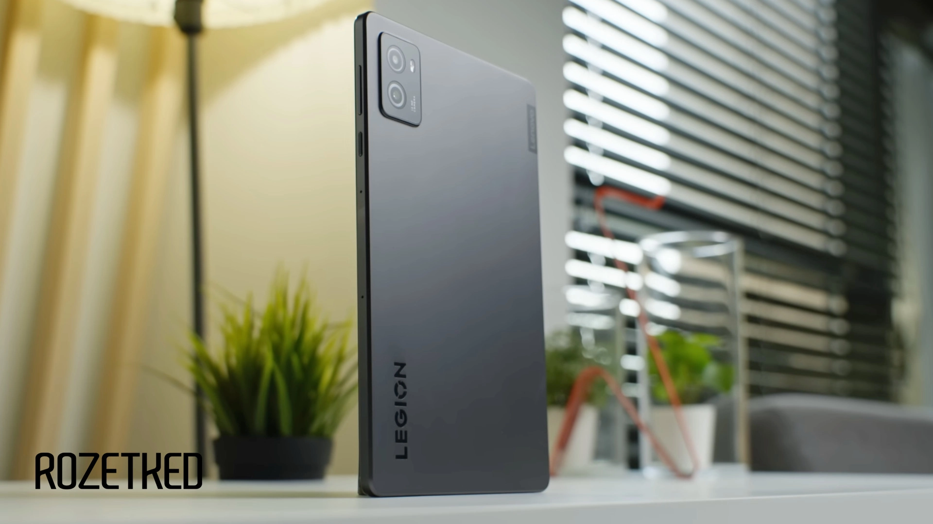 Lenovo представила версию планшета Legion Y700 для глобального рынка