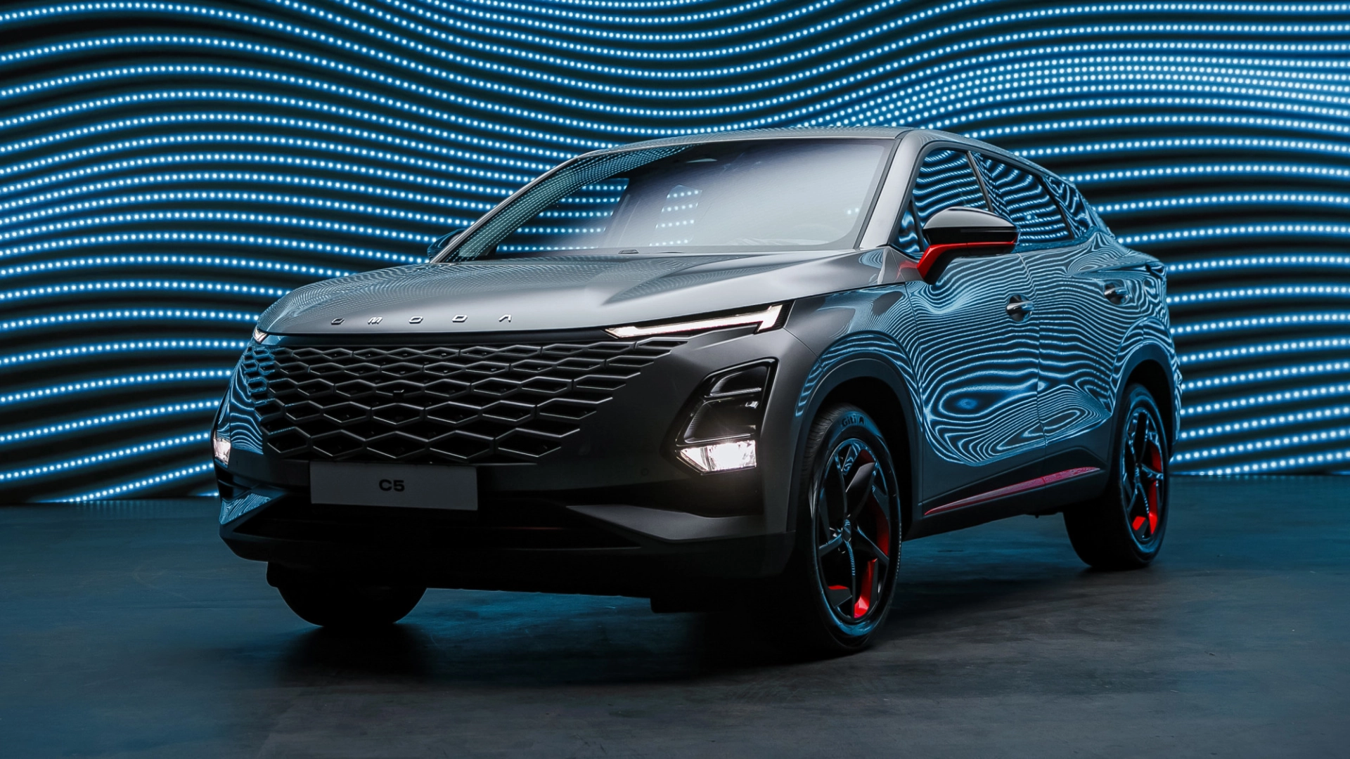 Кроссовер OMODA C5 представлен в России