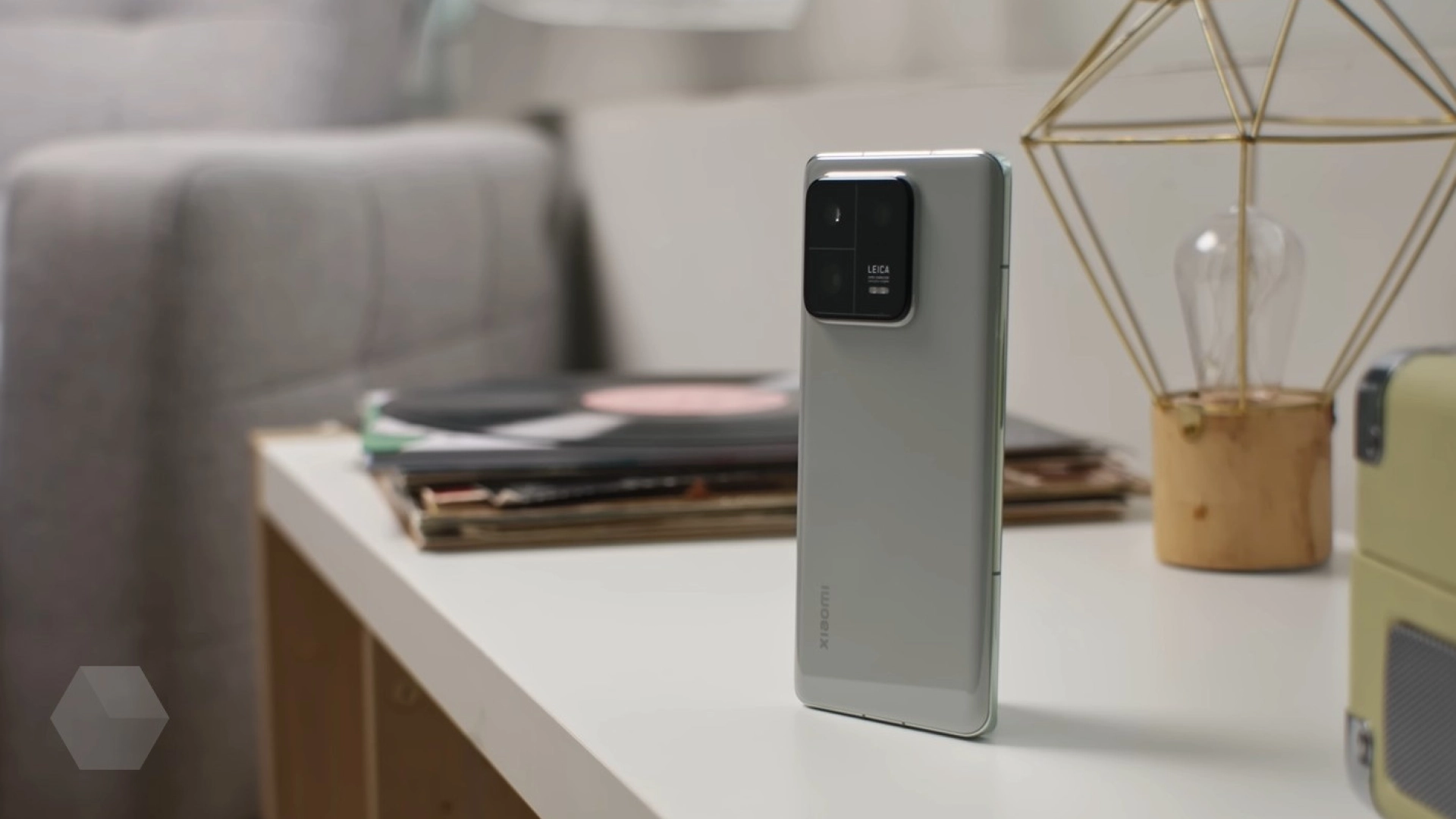 Премиальный флагман Xiaomi с камерами Leica будет представлен на MWC 2023