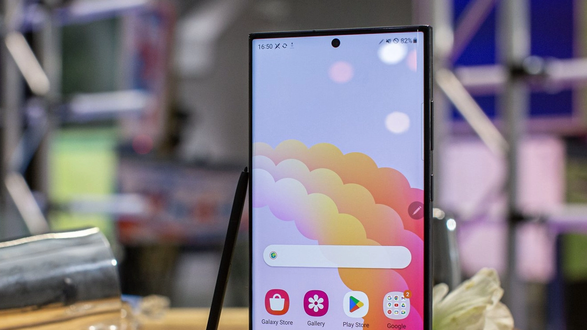 Система на Samsung Galaxy S23 занимает около 60 ГБ в памяти смартфона