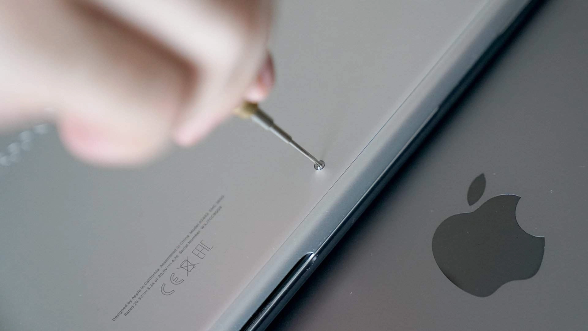 «Известия»: срок ремонта техники Apple с апреля может вырасти до двух месяцев