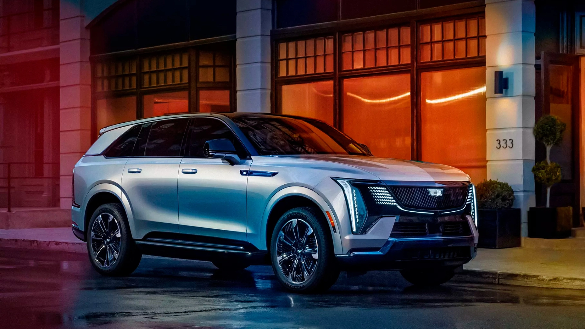 Cadillac показала электрический внедорожник Escalade IQ: 761 лошадиная сила и запас хода 724 километра