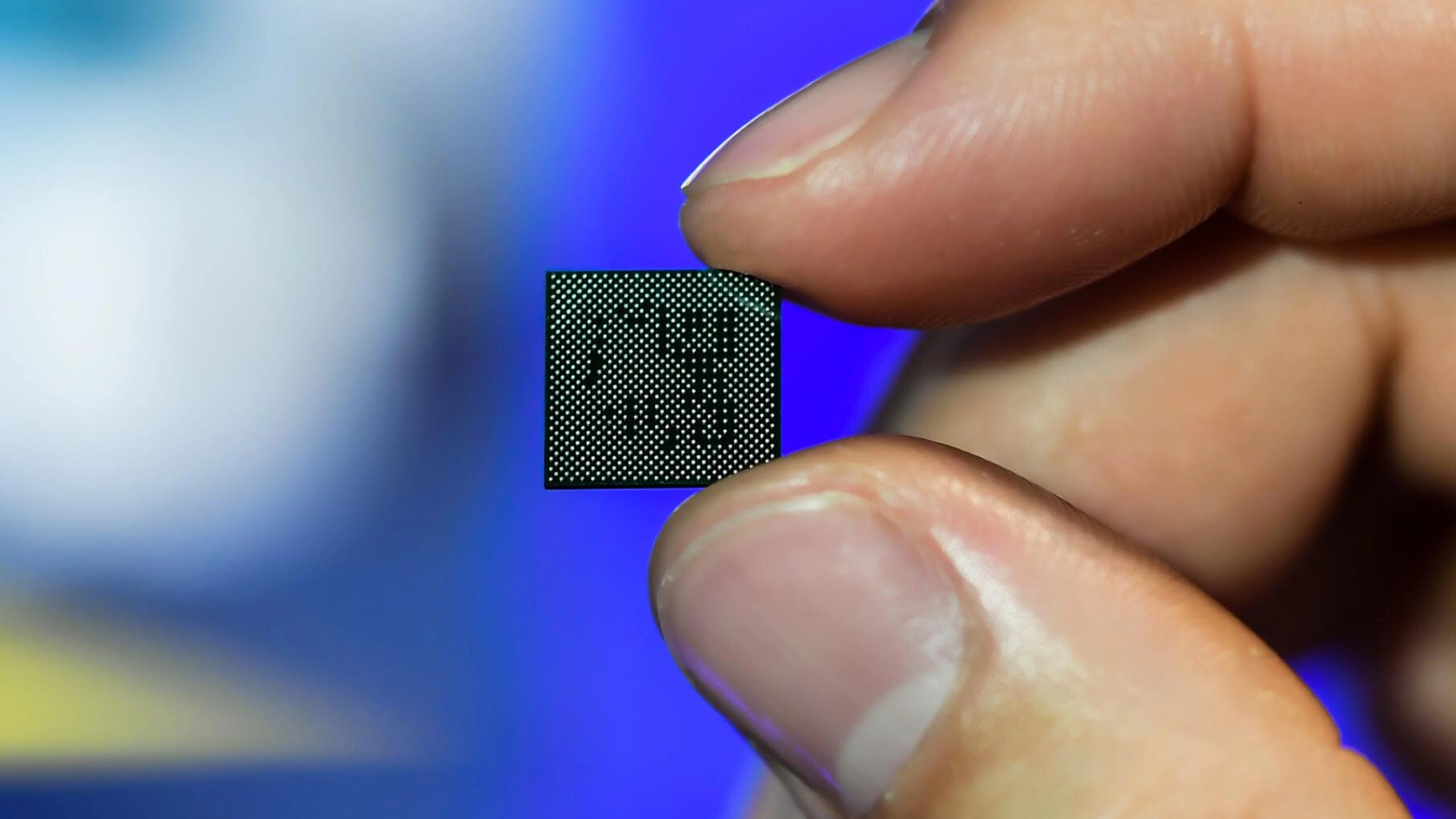 Источник: Snapdragon 8 Gen 3 for Galaxy почти на 50% быстрее прошлого поколения