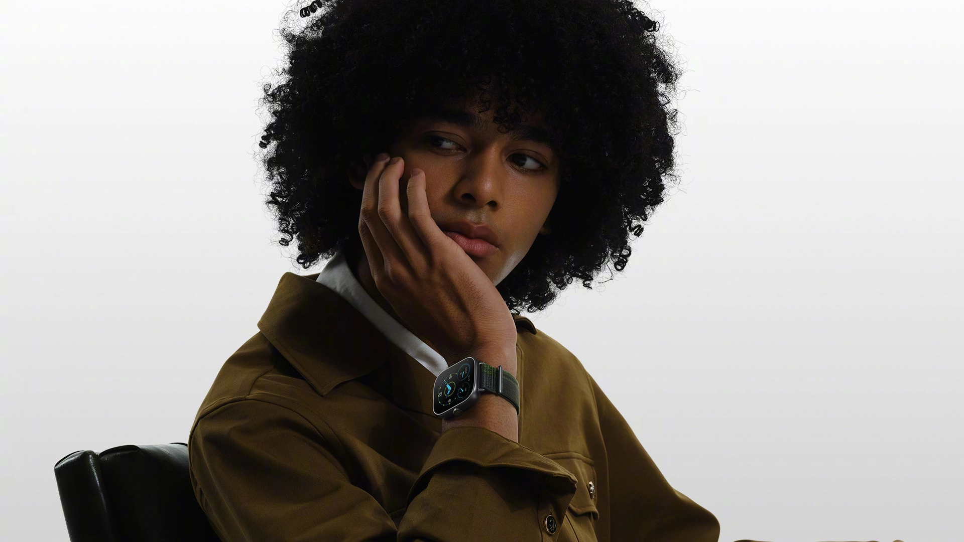 Анонс Redmi Watch 4 — это первые маталлические часы бренда