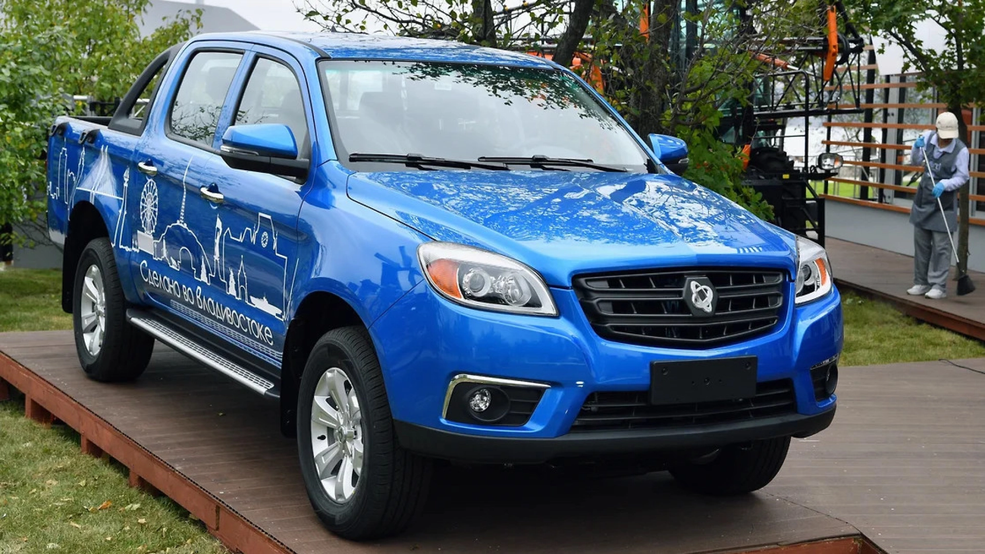 На бывшем заводе Mazda во Владивостоке стартовало производство пикапов Sollers ST6