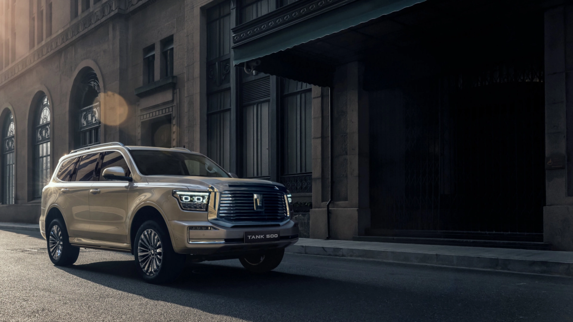 У бренда Tank появился официальный сайт в России