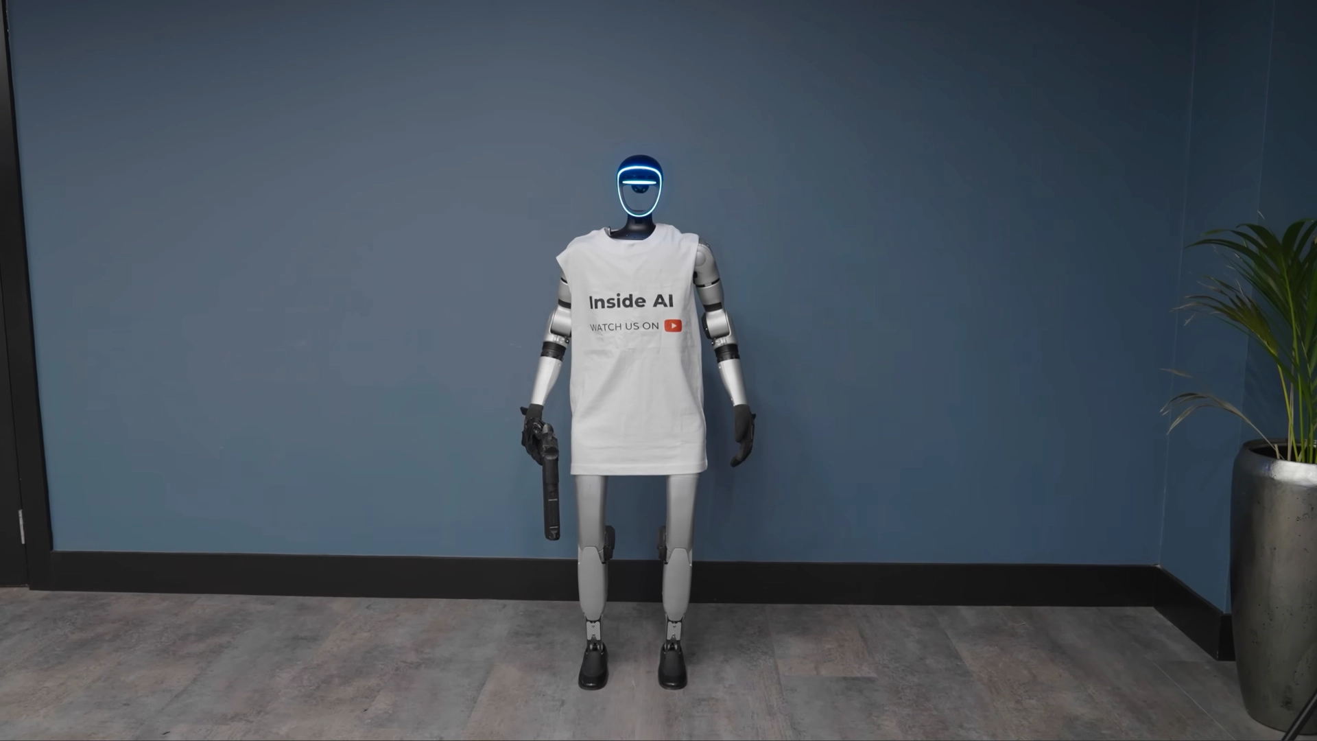 Блогер встроил ChatGPT в тело робота и заставил выстрелить в себя