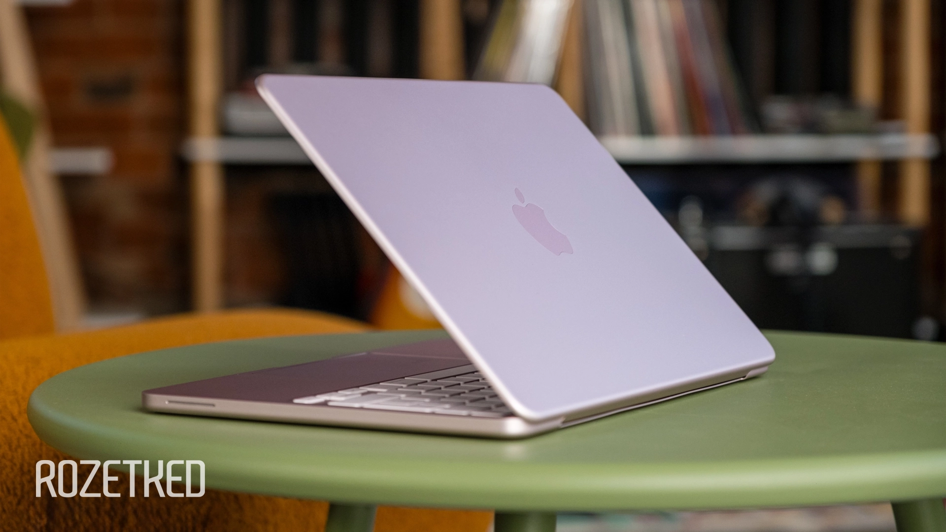 Bloomberg: новый MacBook Neo получит A19 Pro и 12 ГБ ОЗУ