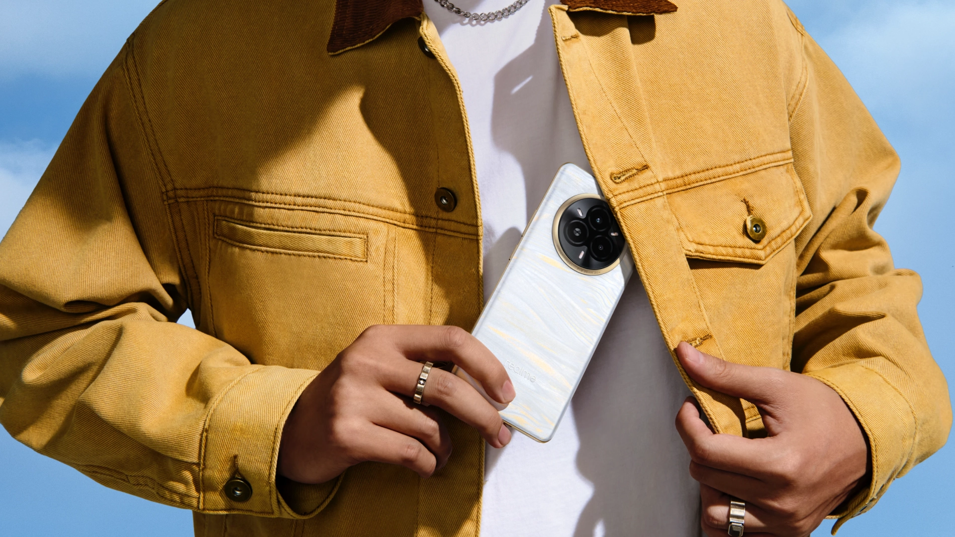 Смартфоны realme 14 Pro и 14 Pro+ представлены на глобальном рынке