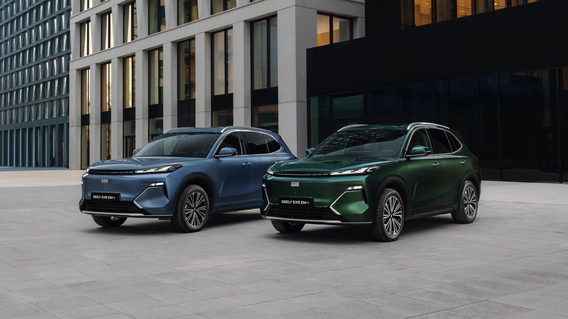 Geely объявила российские цены на новый гибридный кроссовер EX5 EM-i