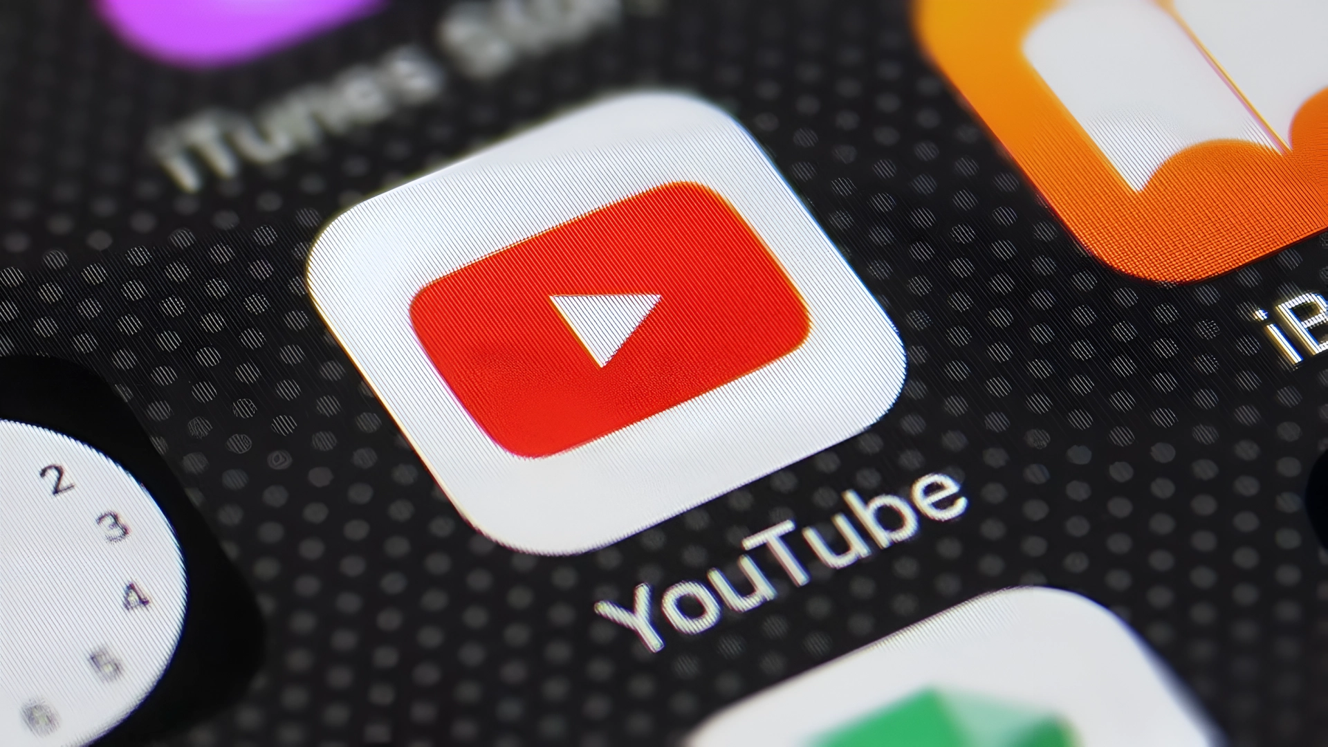 YouTube работает над функцией, которая поможет точно настроить рекомендации