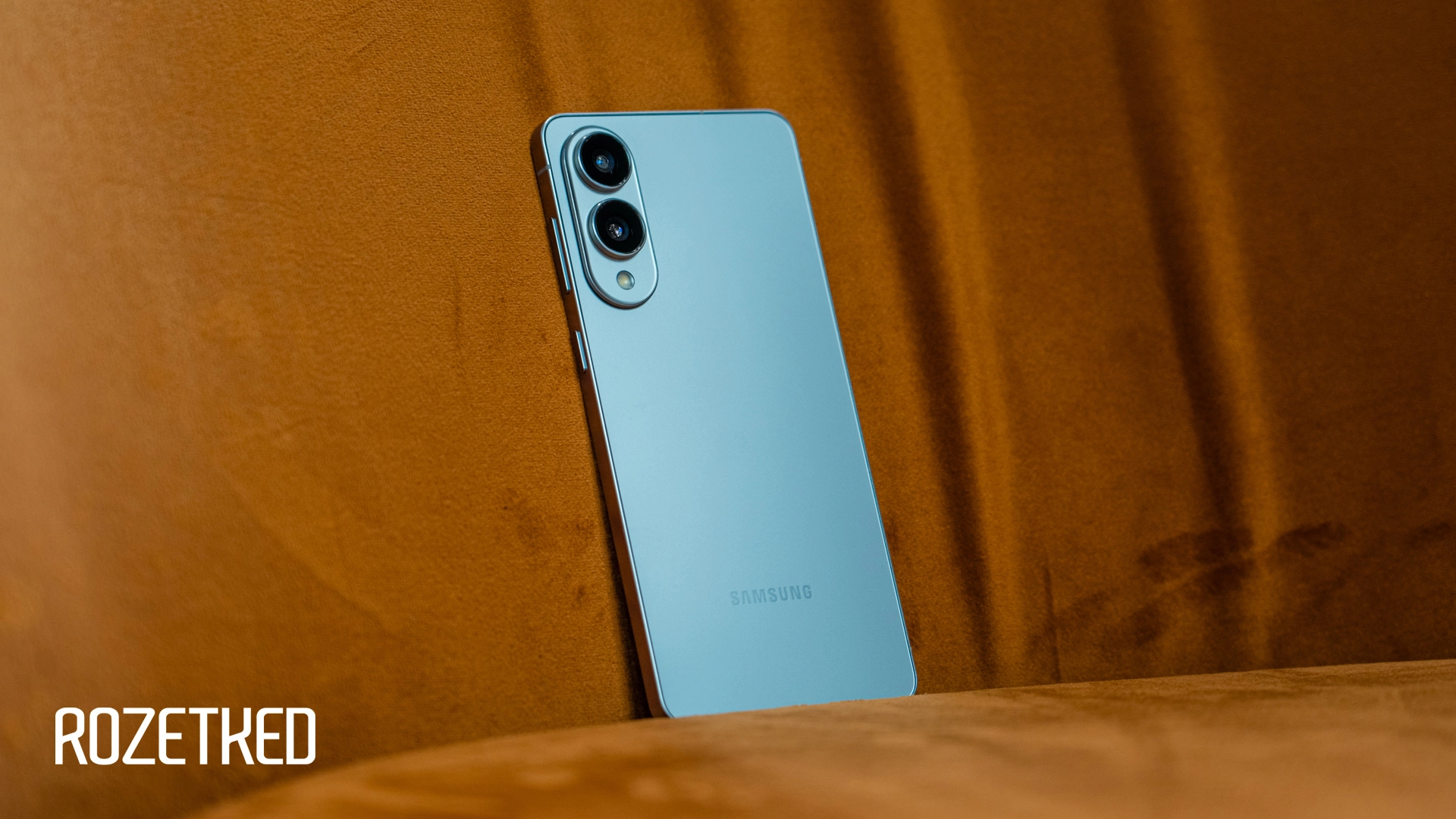 Обзор Samsung Galaxy S25 Edge. Когда похудел к лету