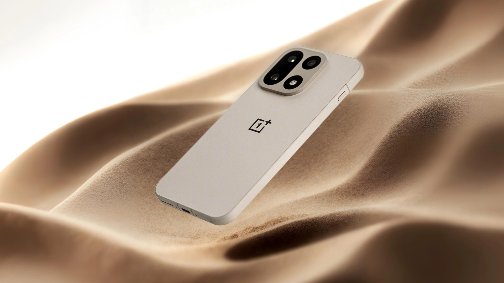 Утекли характеристики OnePlus 15
