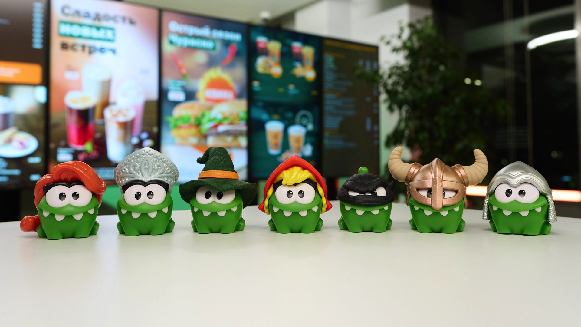 Во «Вкусно — и точка» появится «Кидз Комбо» с Ам Нямом и Ам Няшей из Cut the Rope