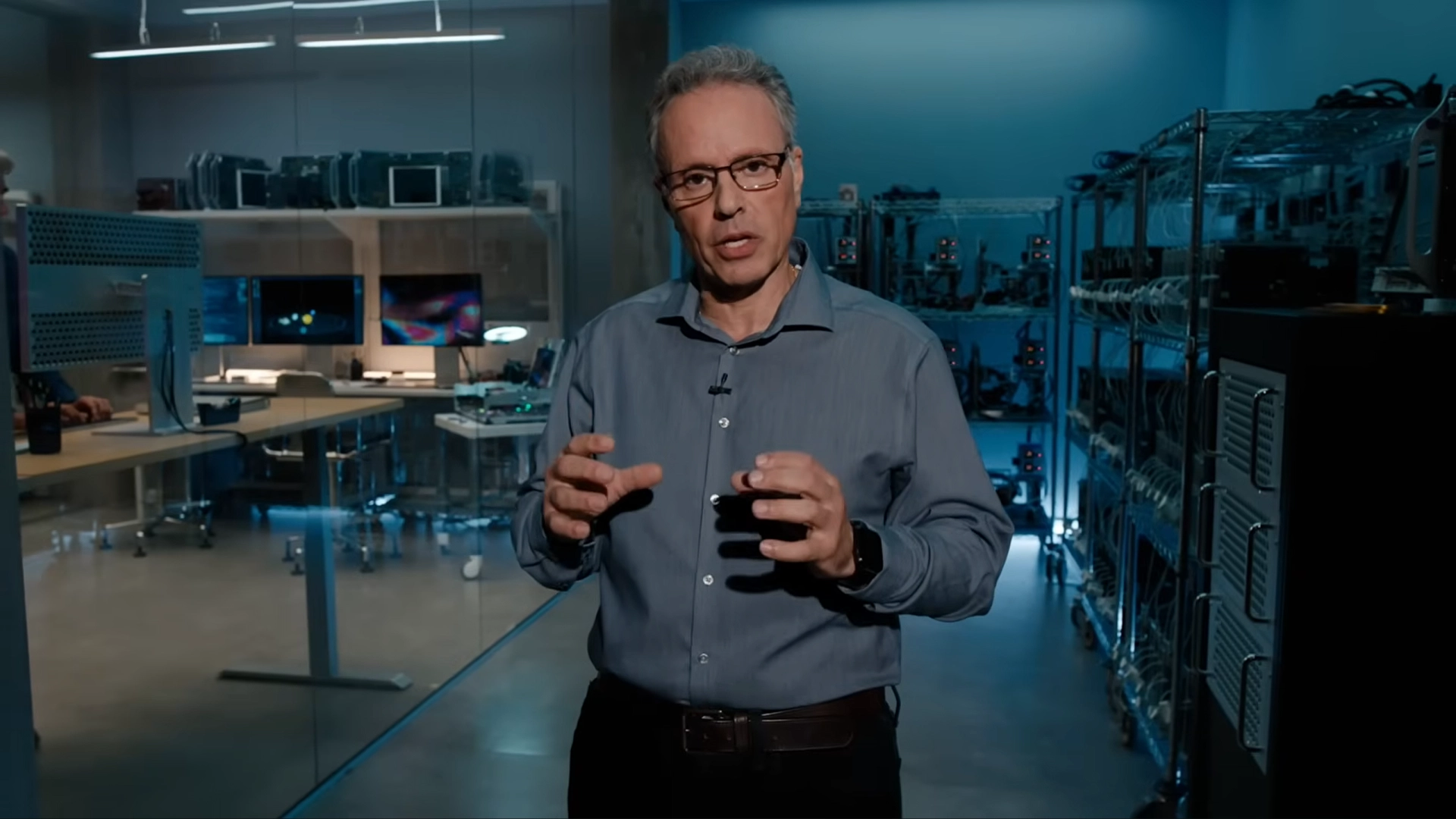 Bloomberg: один из самых важных сотрудников планирует покинуть Apple